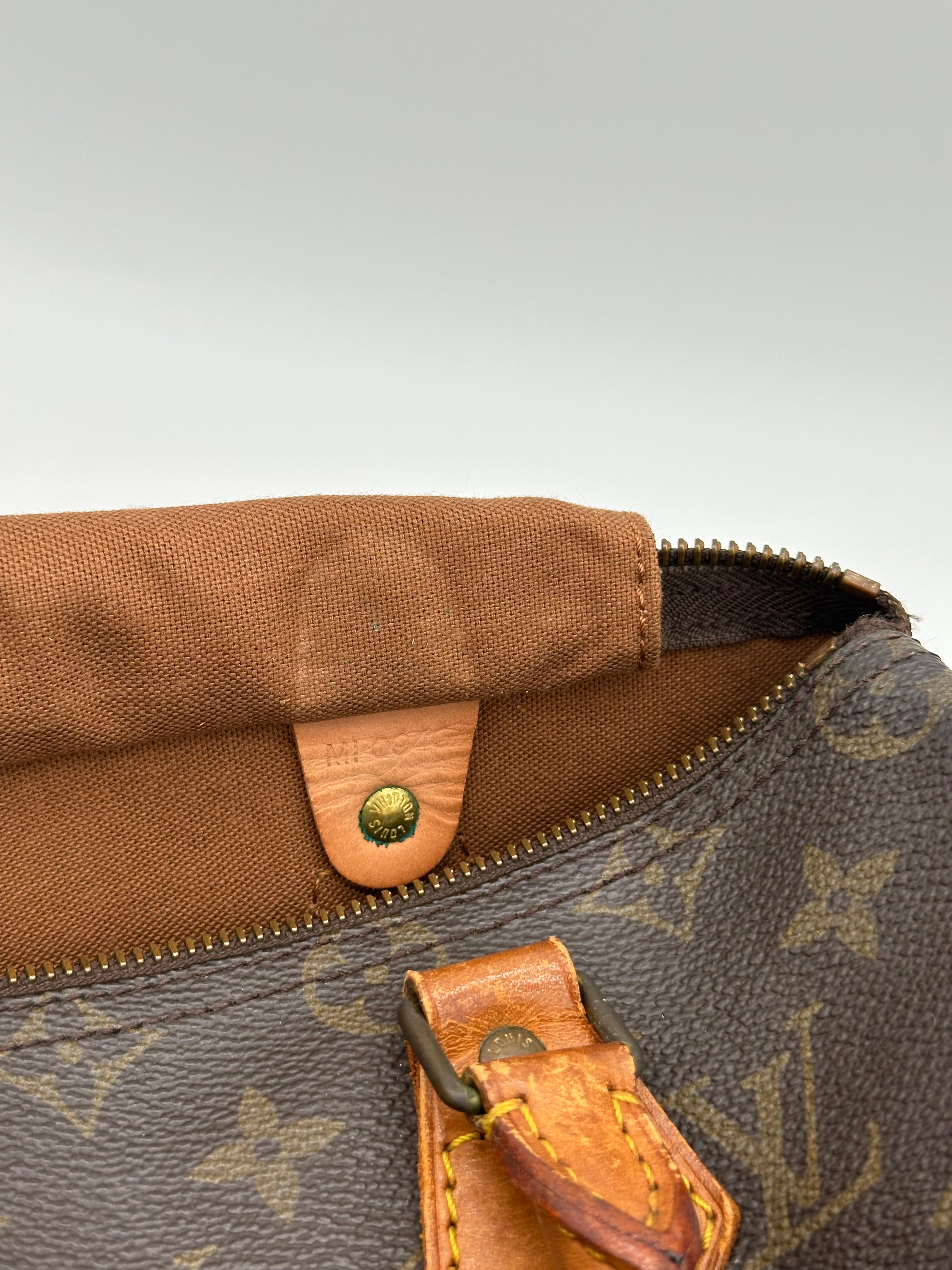 Louis Vuitton Speedy 25