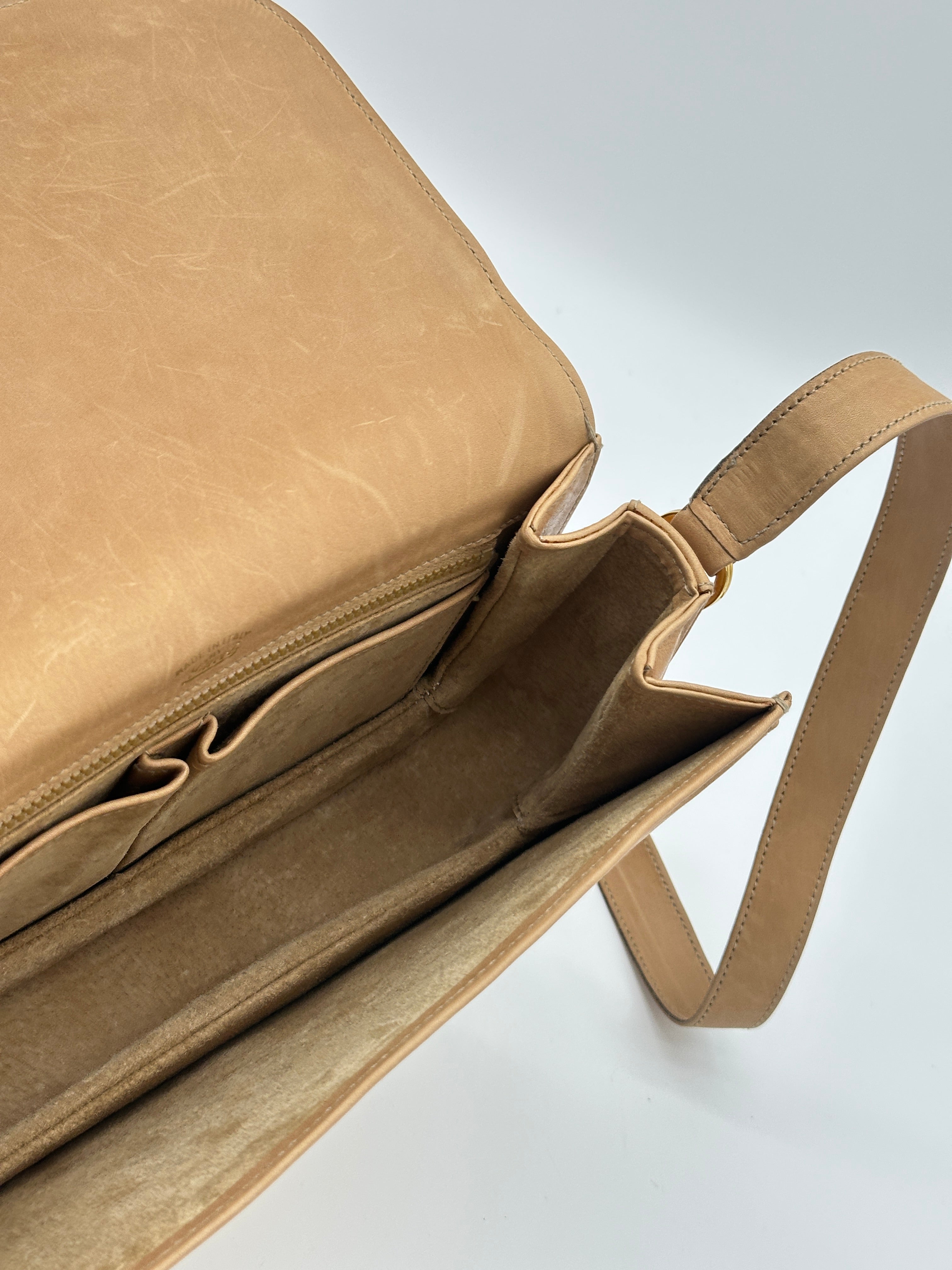 Gucci Suede Shoulderbag