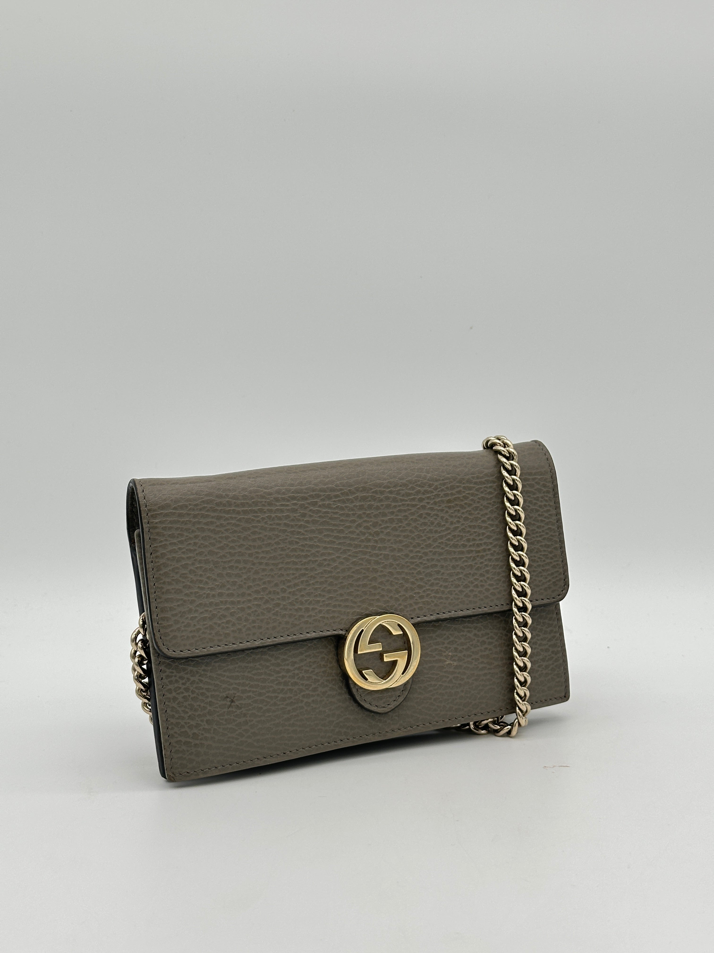 Gucci Interlocking Wallet on Chain