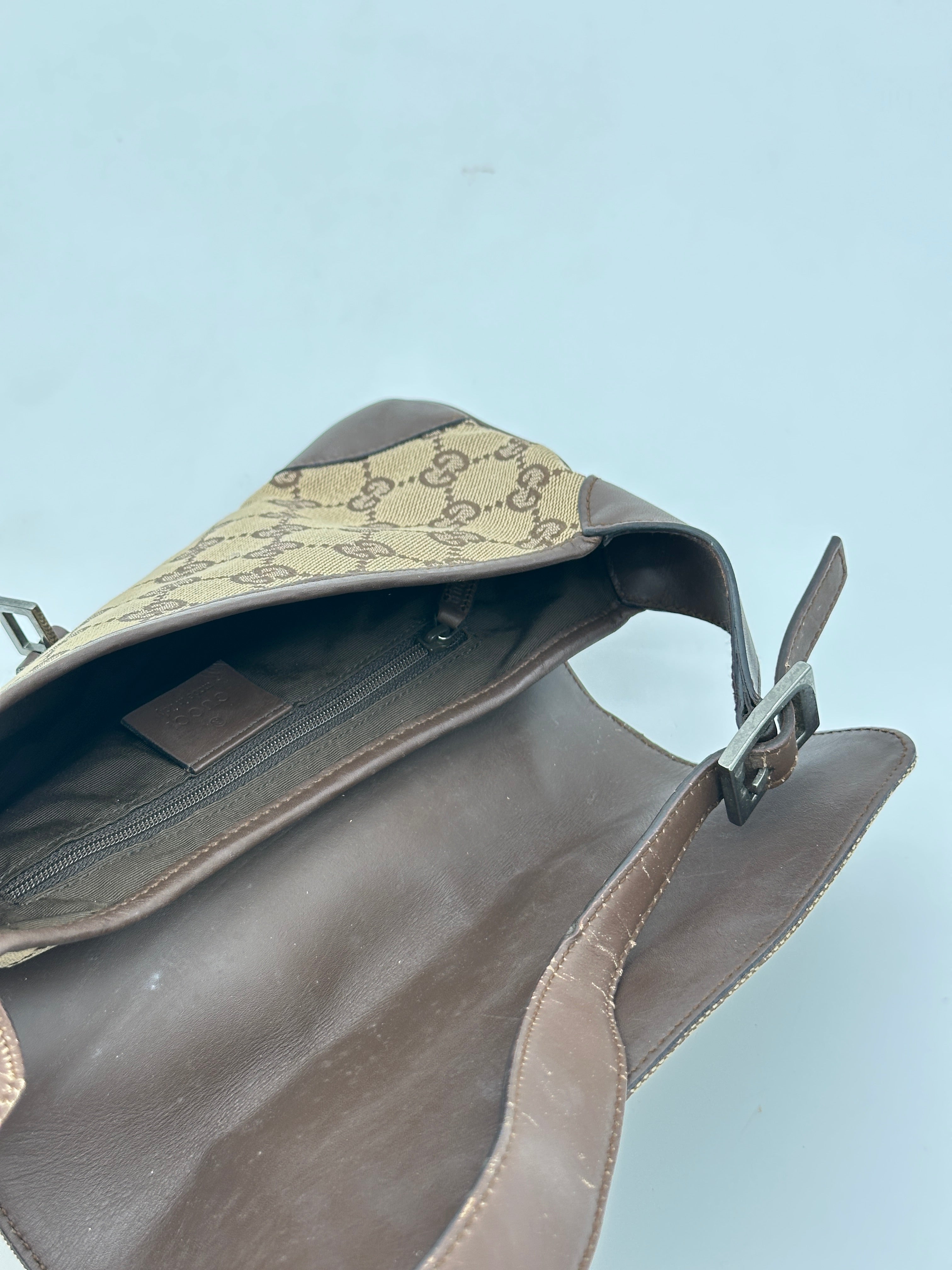 Gucci Jackie Baguette
