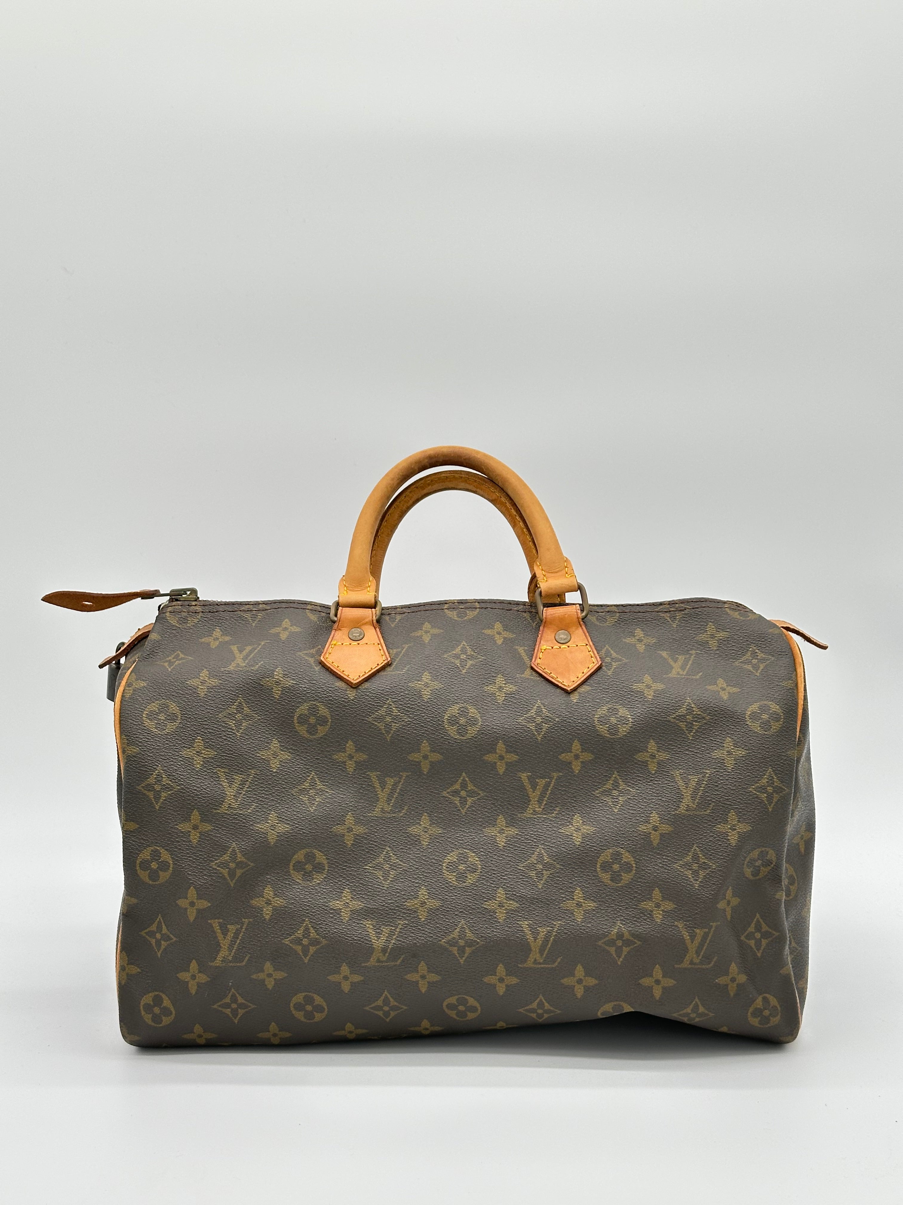 Louis Vuitton Speedy 35