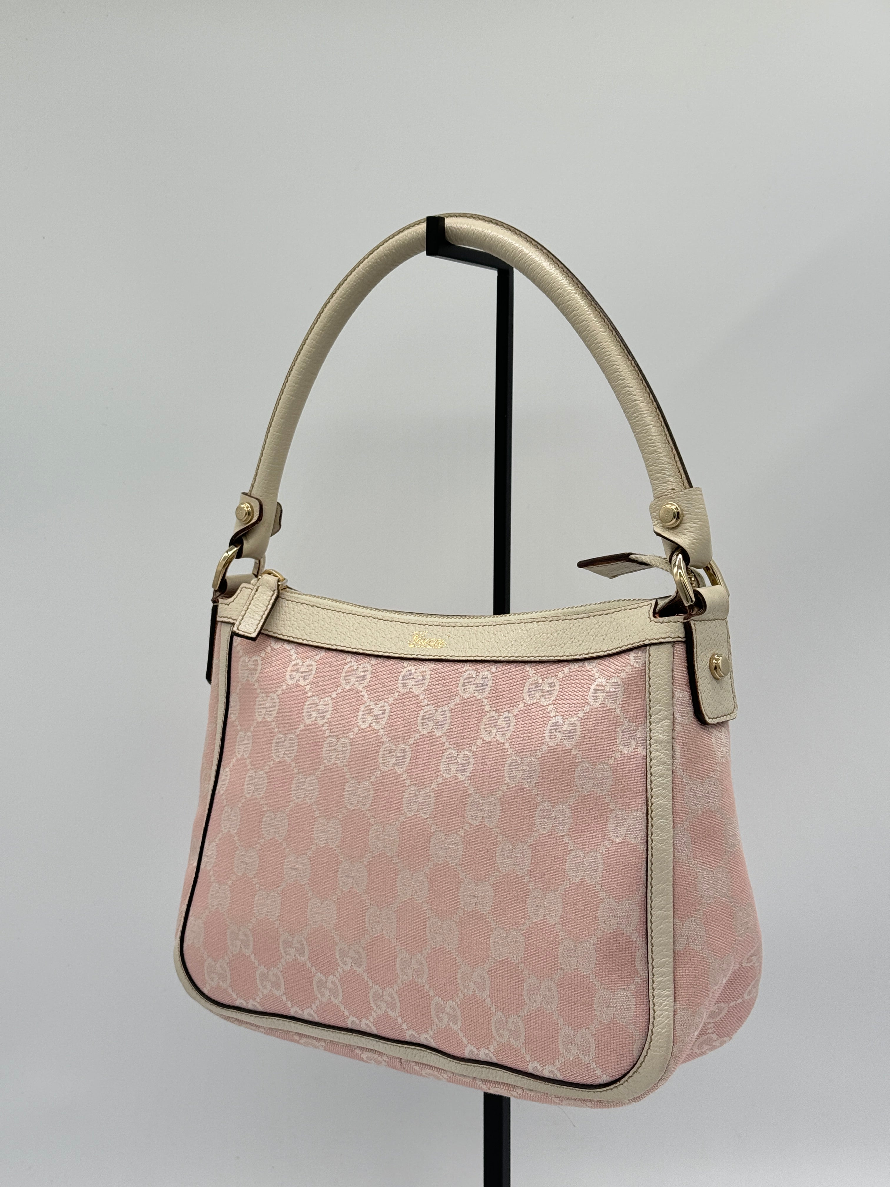 Gucci Small Abbey