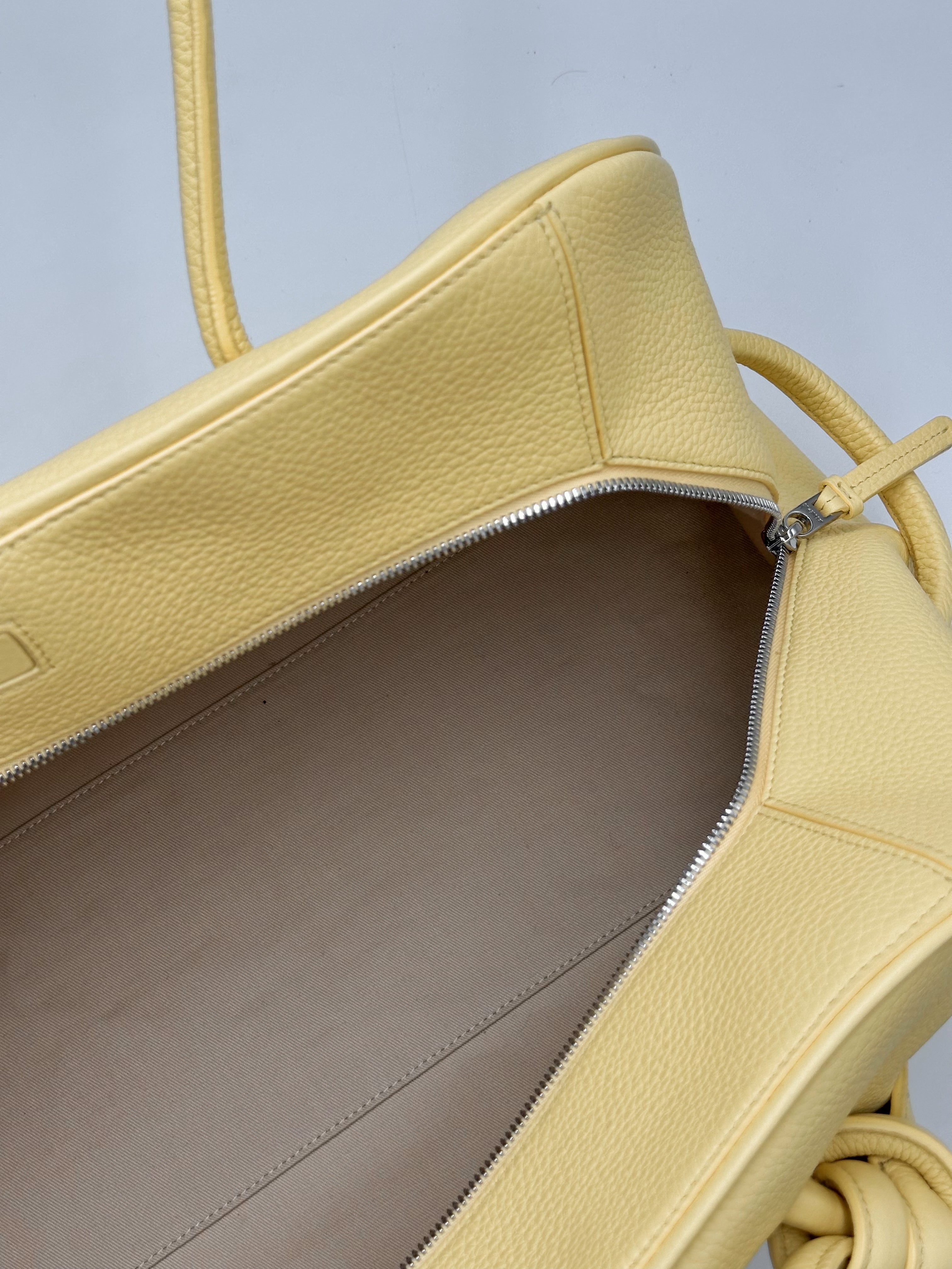 Jacquemus Le Grand Turismo