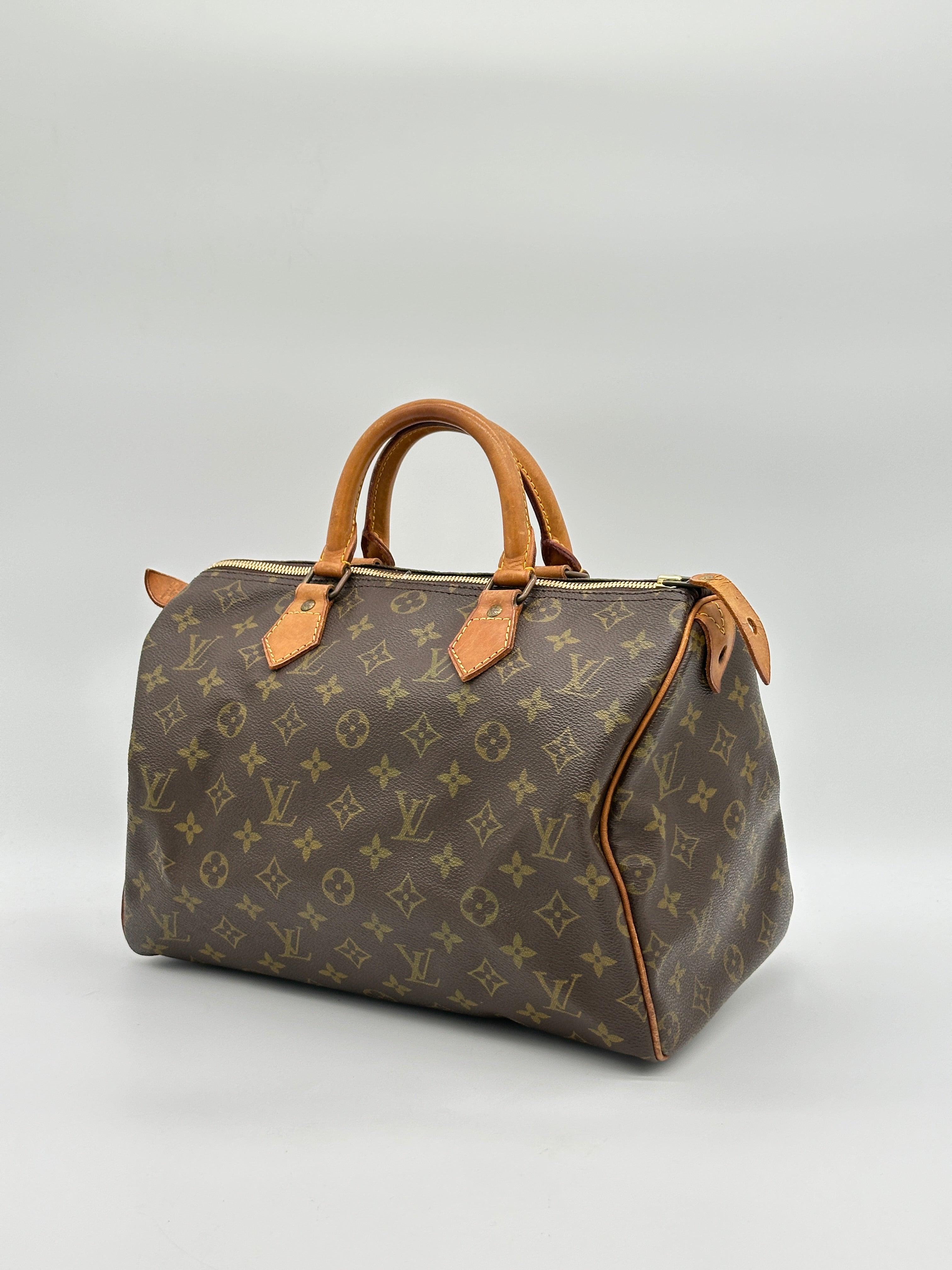 Louis Vuitton Speedy 30
