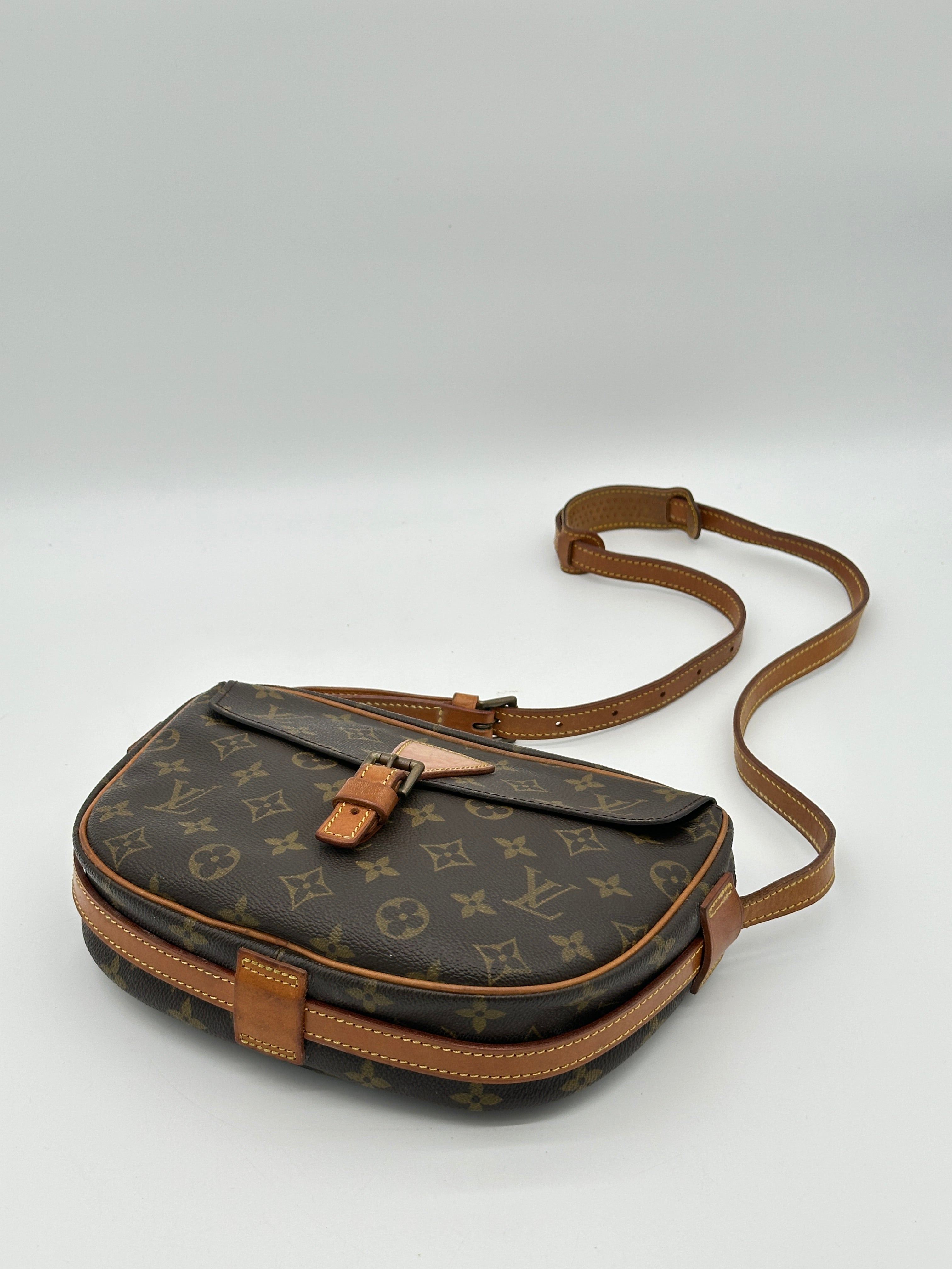 Louis Vuitton Jeune Fille MM