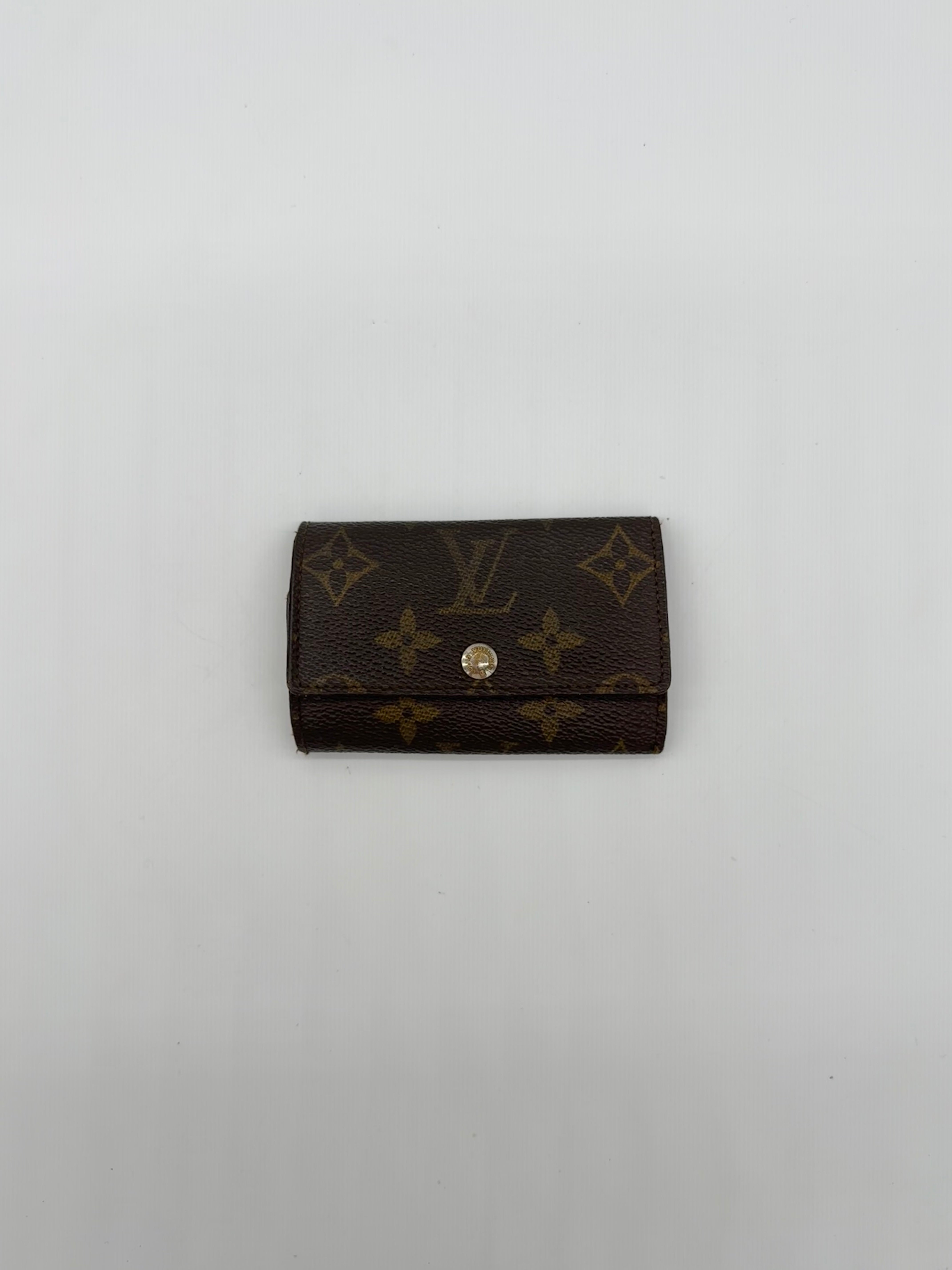 Louis Vuitton Keyholder