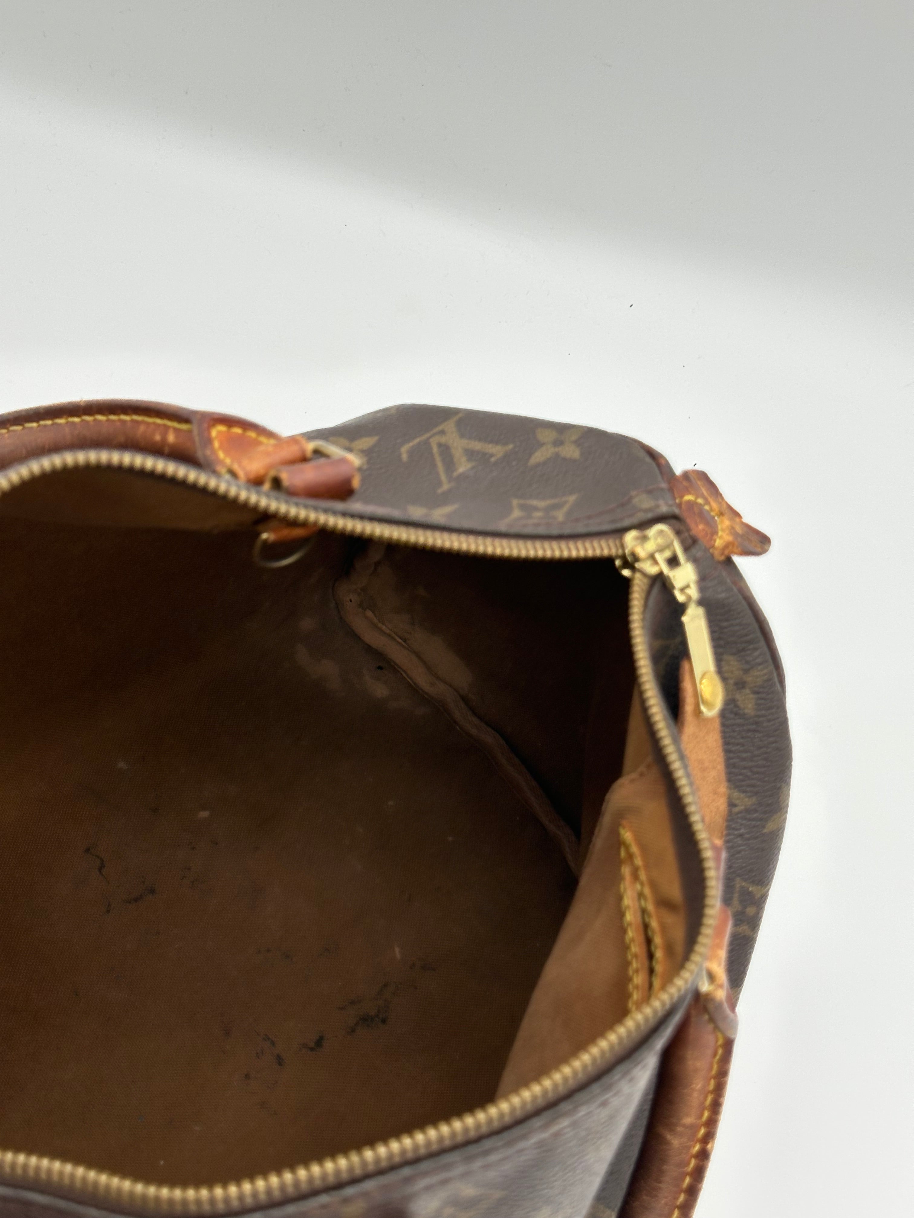 Louis Vuitton Speedy 30