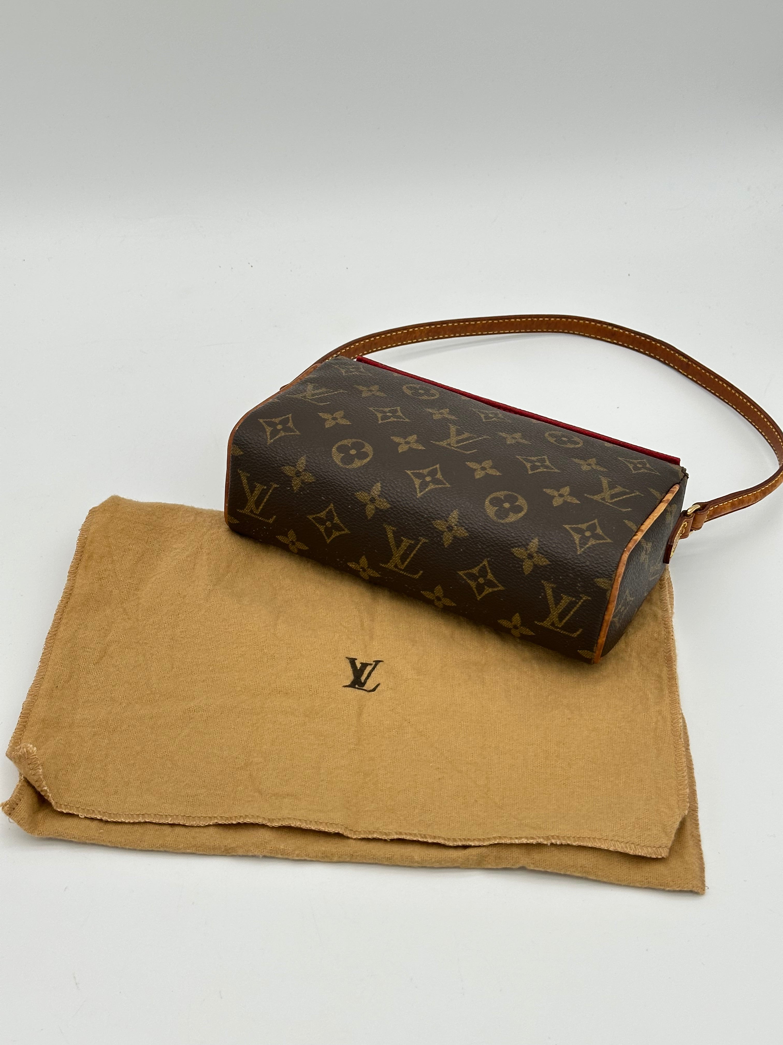 Louis Vuitton Recital