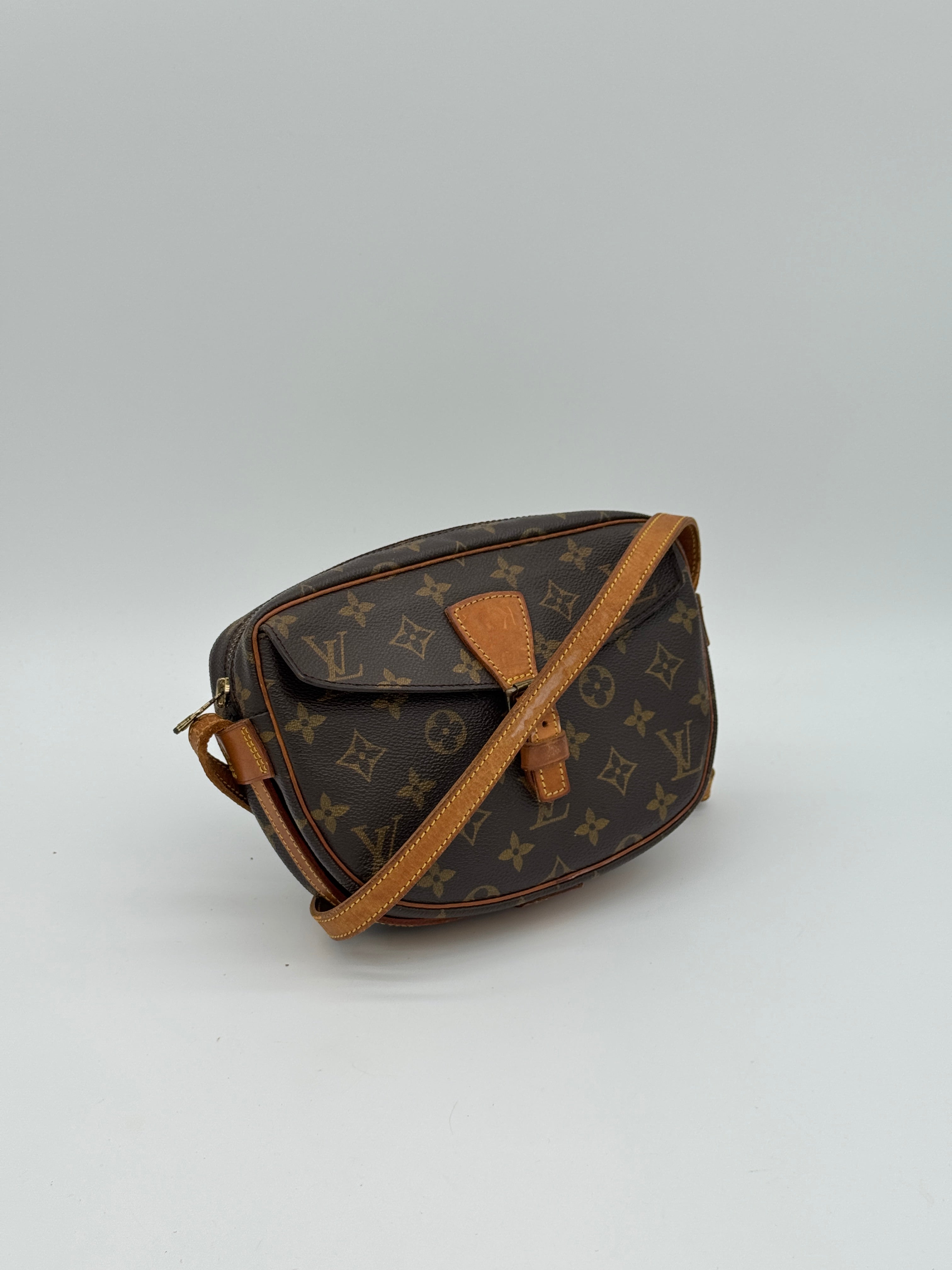 Louis Vuitton Jeune Fille PM
