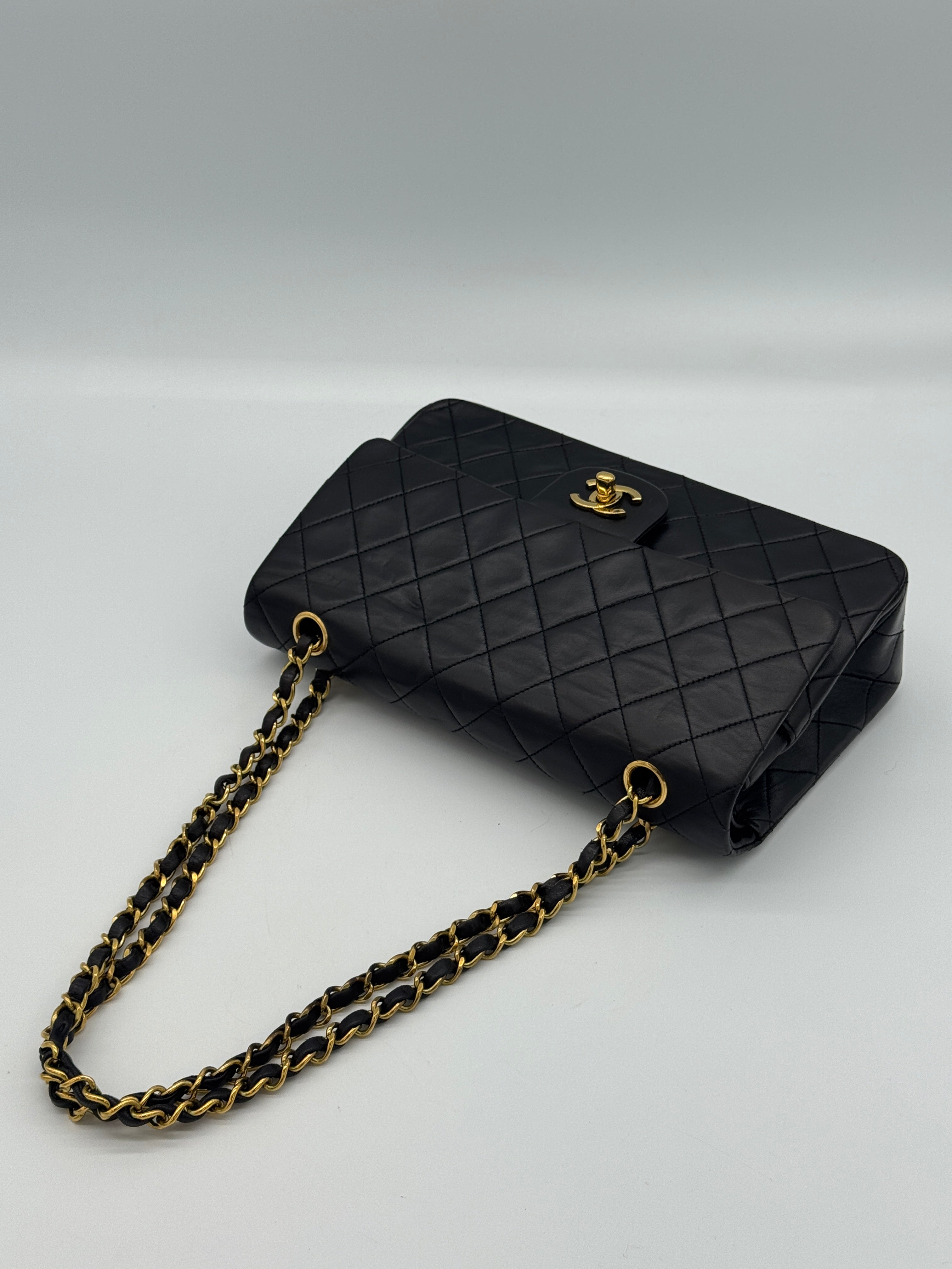 Chanel Classic Medium