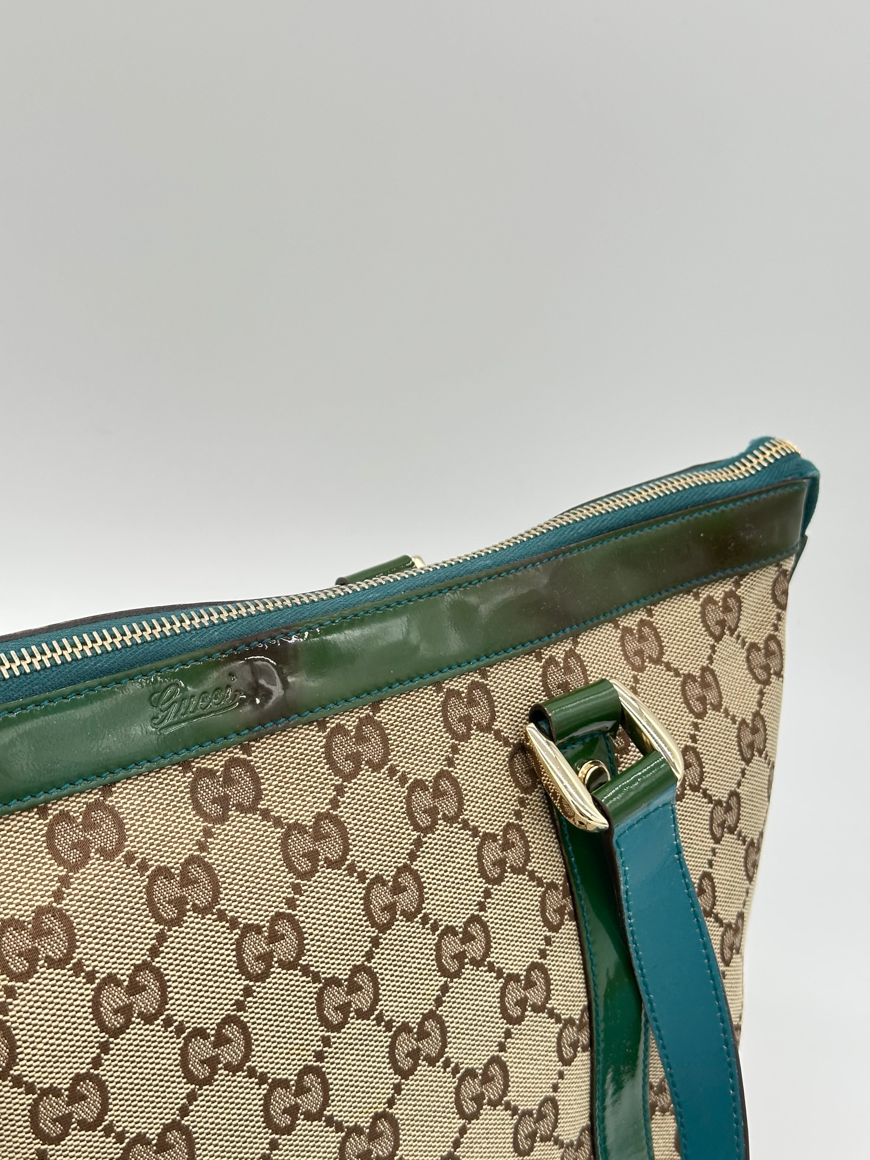 Gucci Small Abbey D-Ring