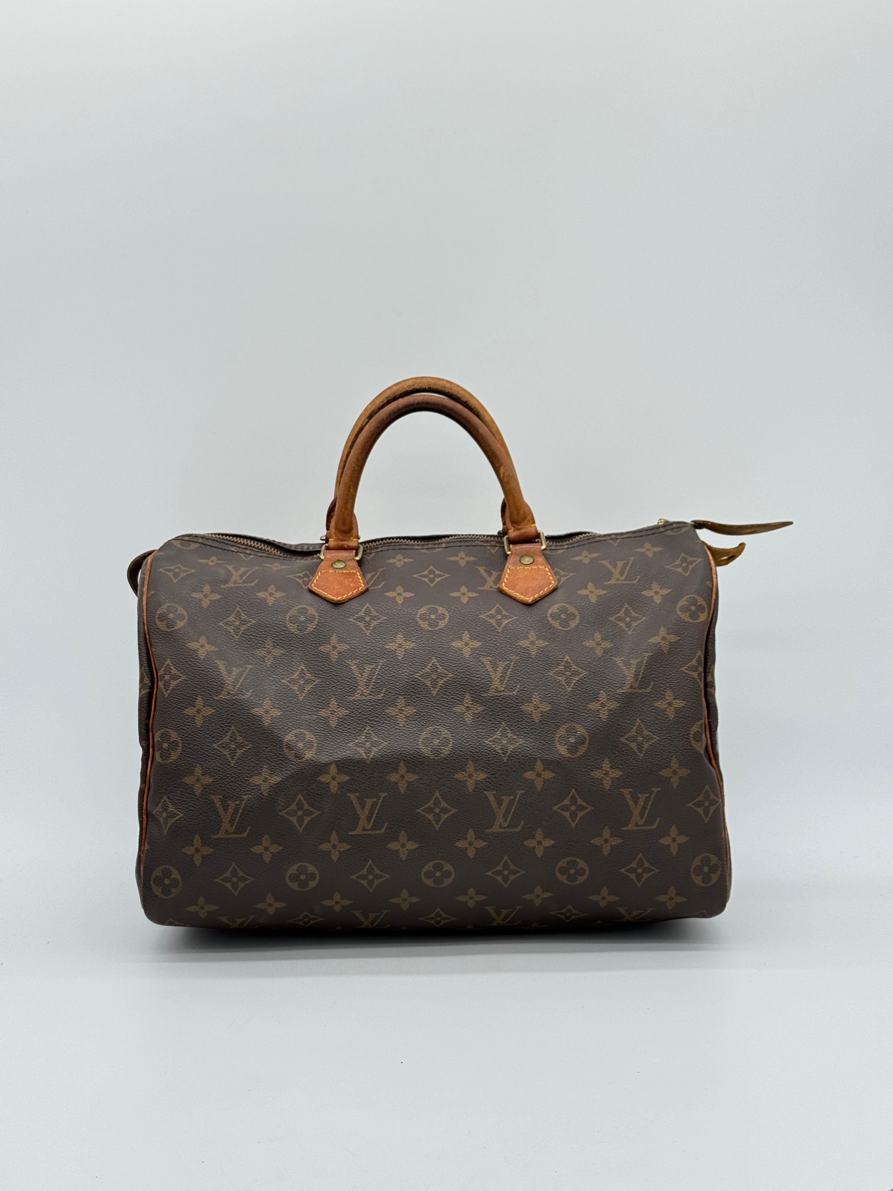 Louis Vuitton Speedy 35