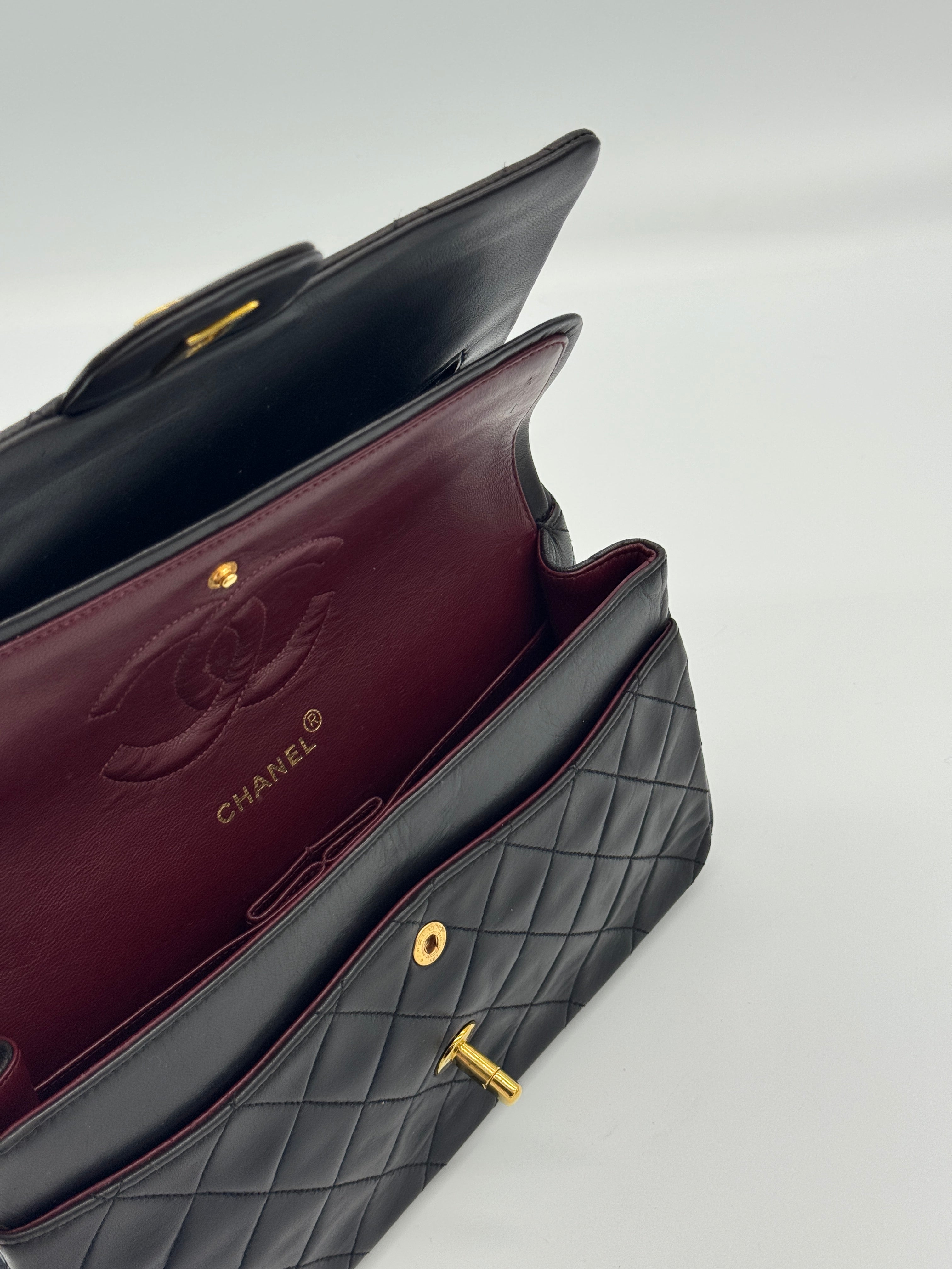 Chanel Classic Medium