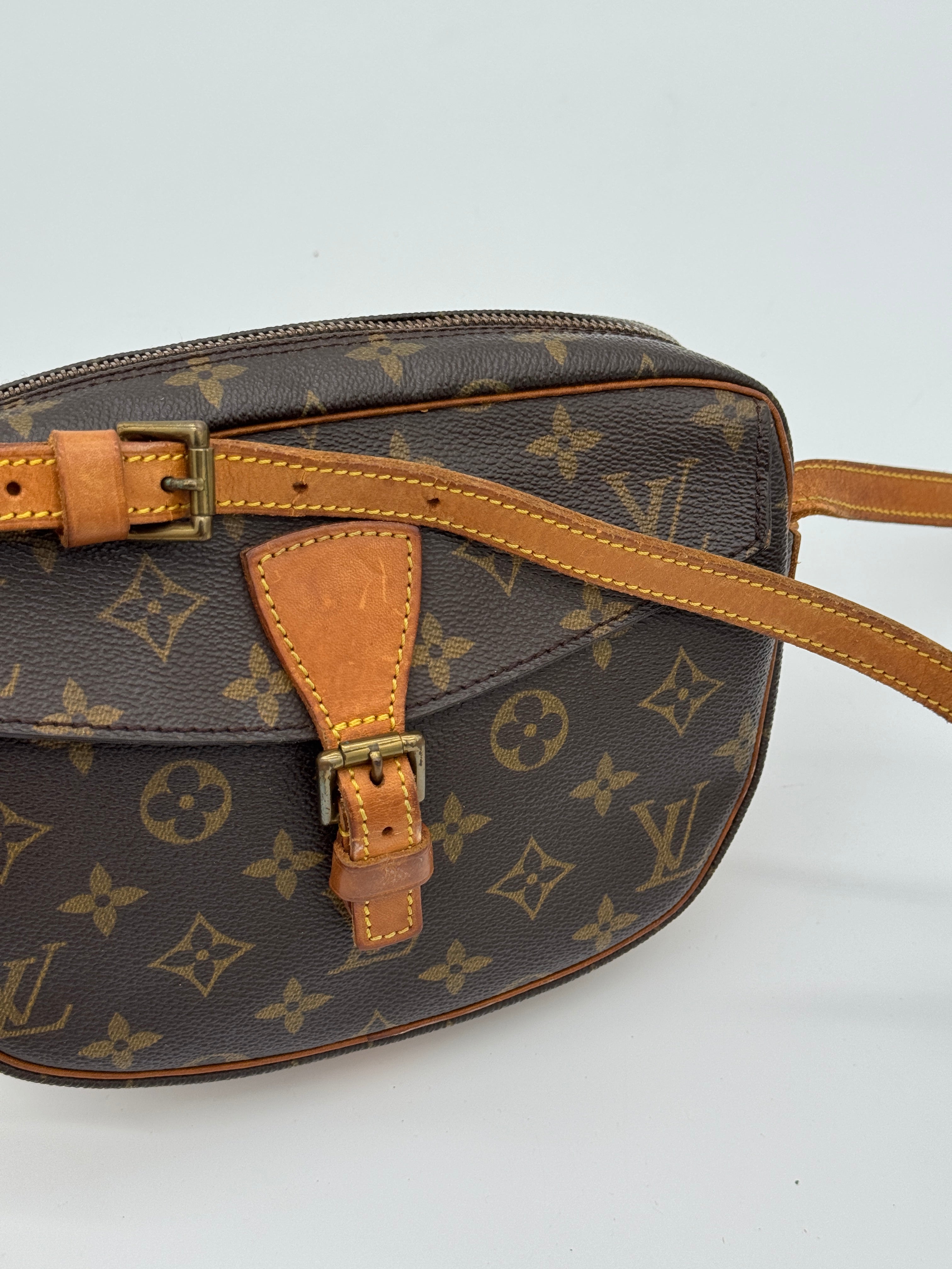 Louis Vuitton Jeune Fille PM