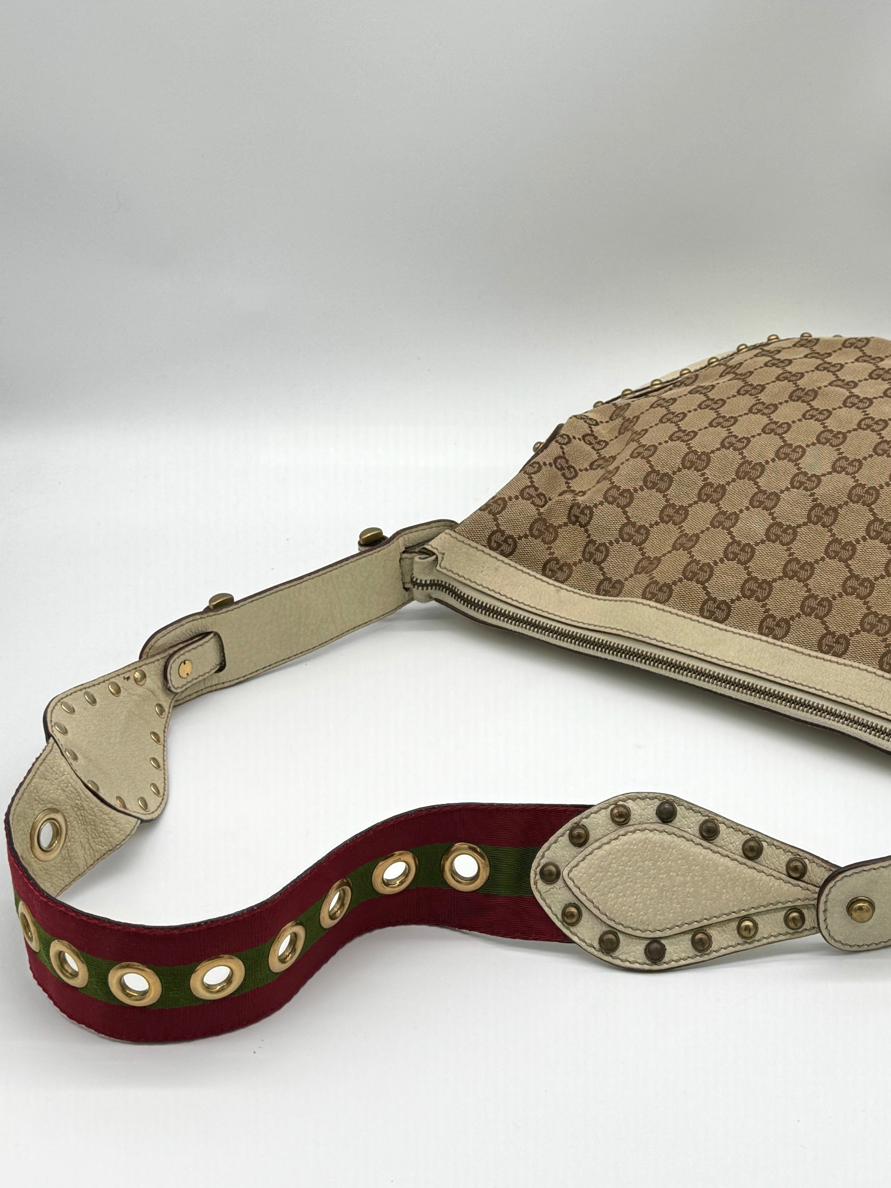 Gucci Pelham Hobo