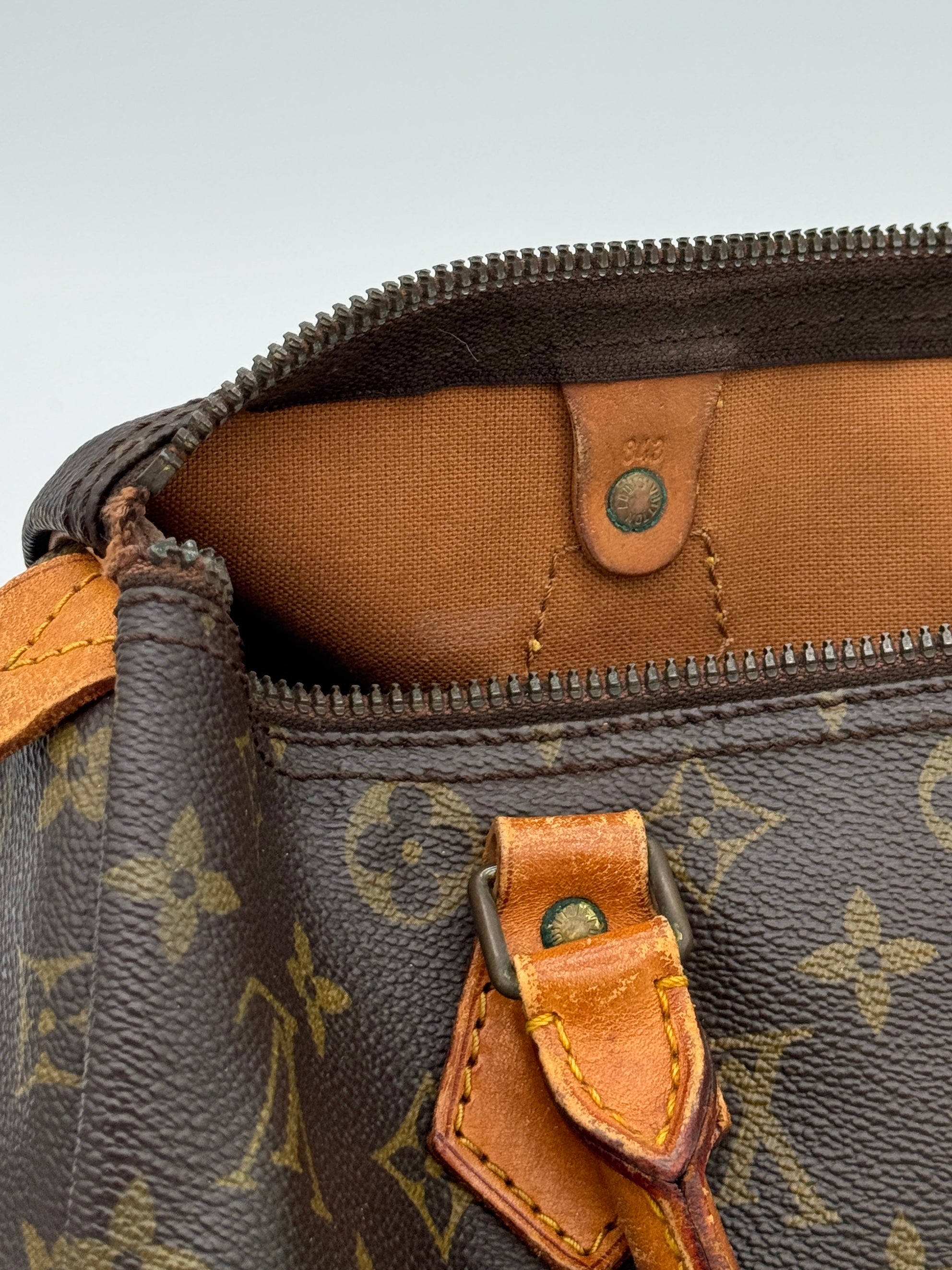 Louis Vuitton Speedy 30