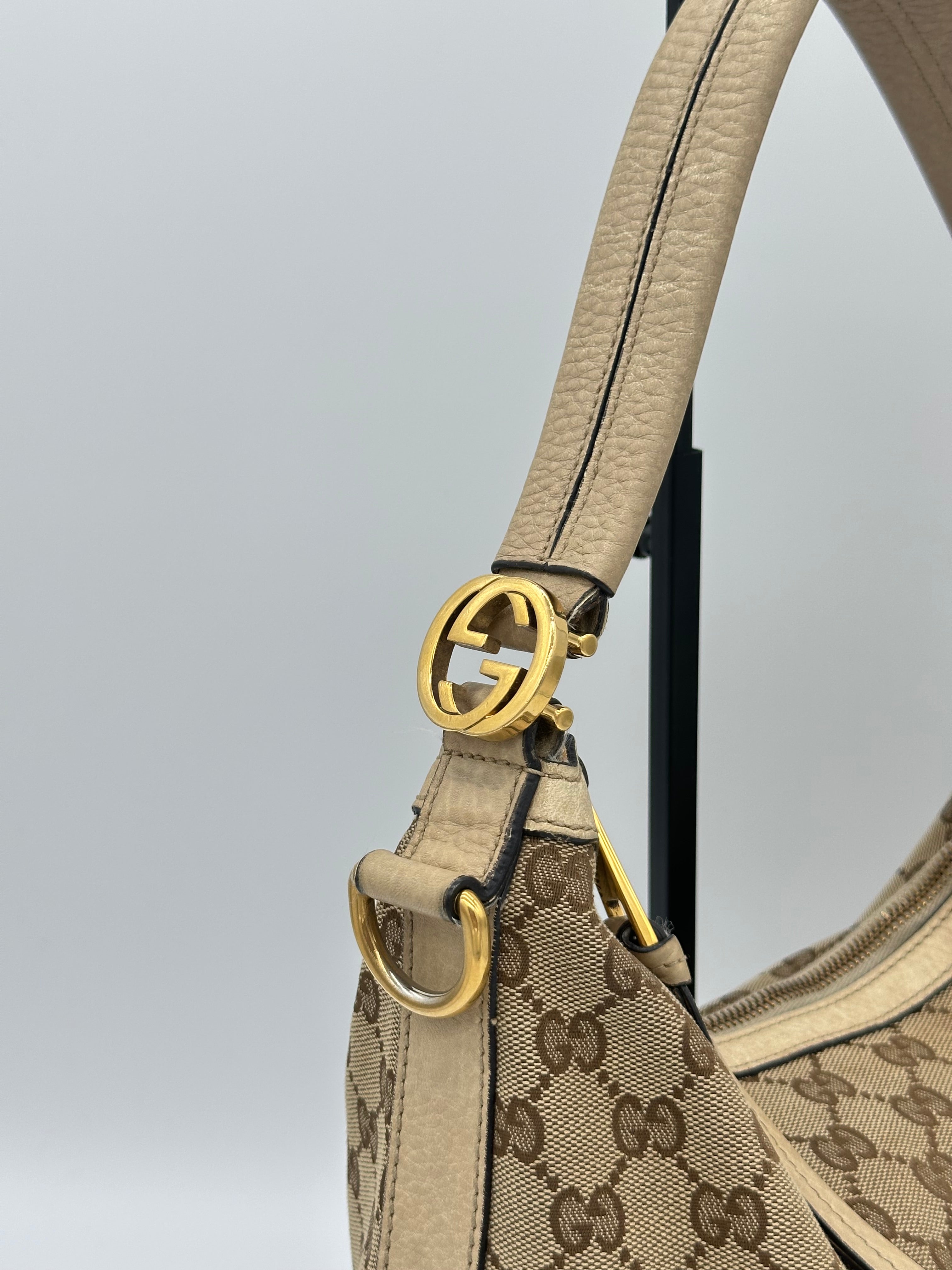 Gucci Miss Canvas