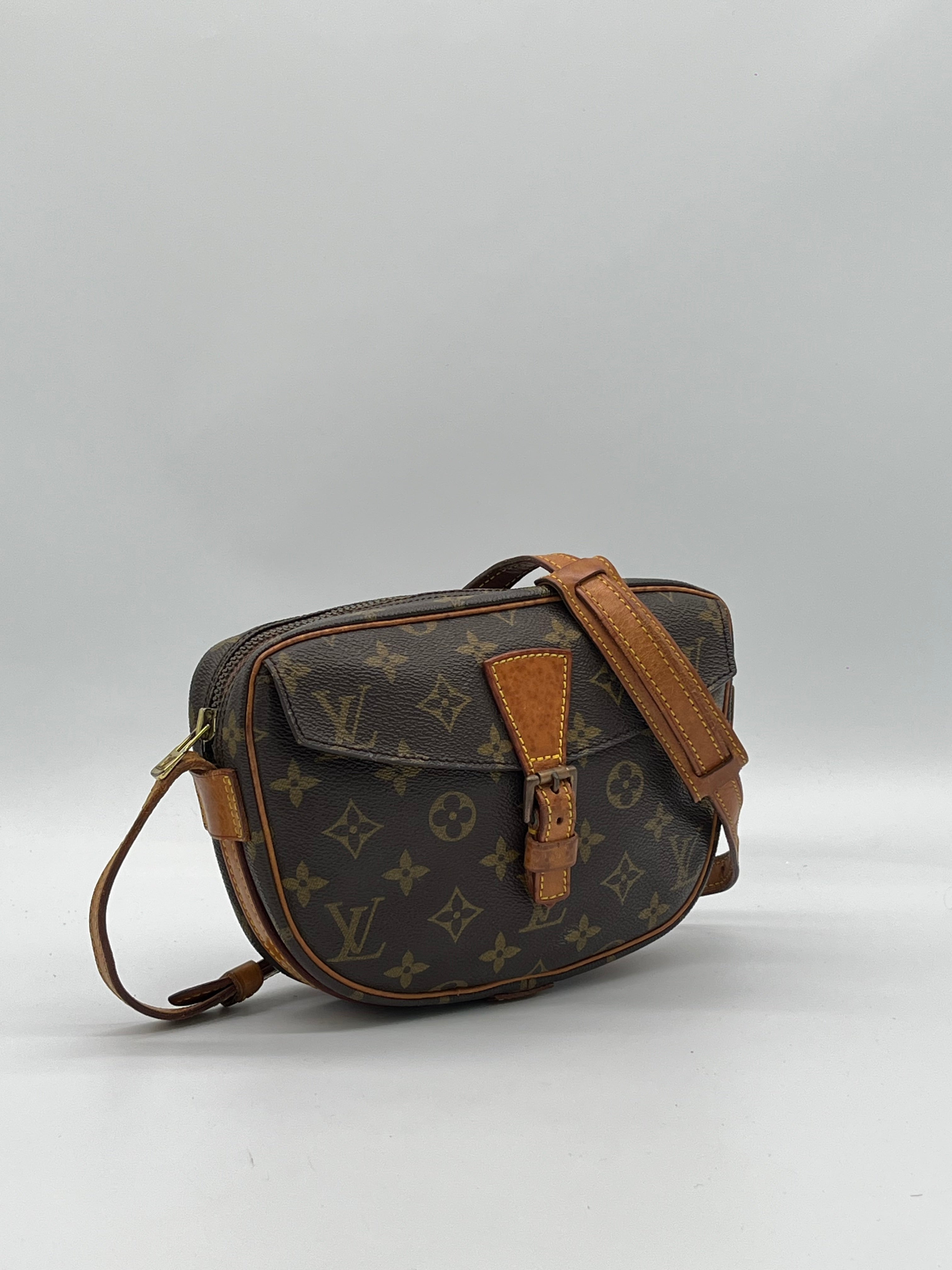 Louis Vuitton Jeune Fille PM