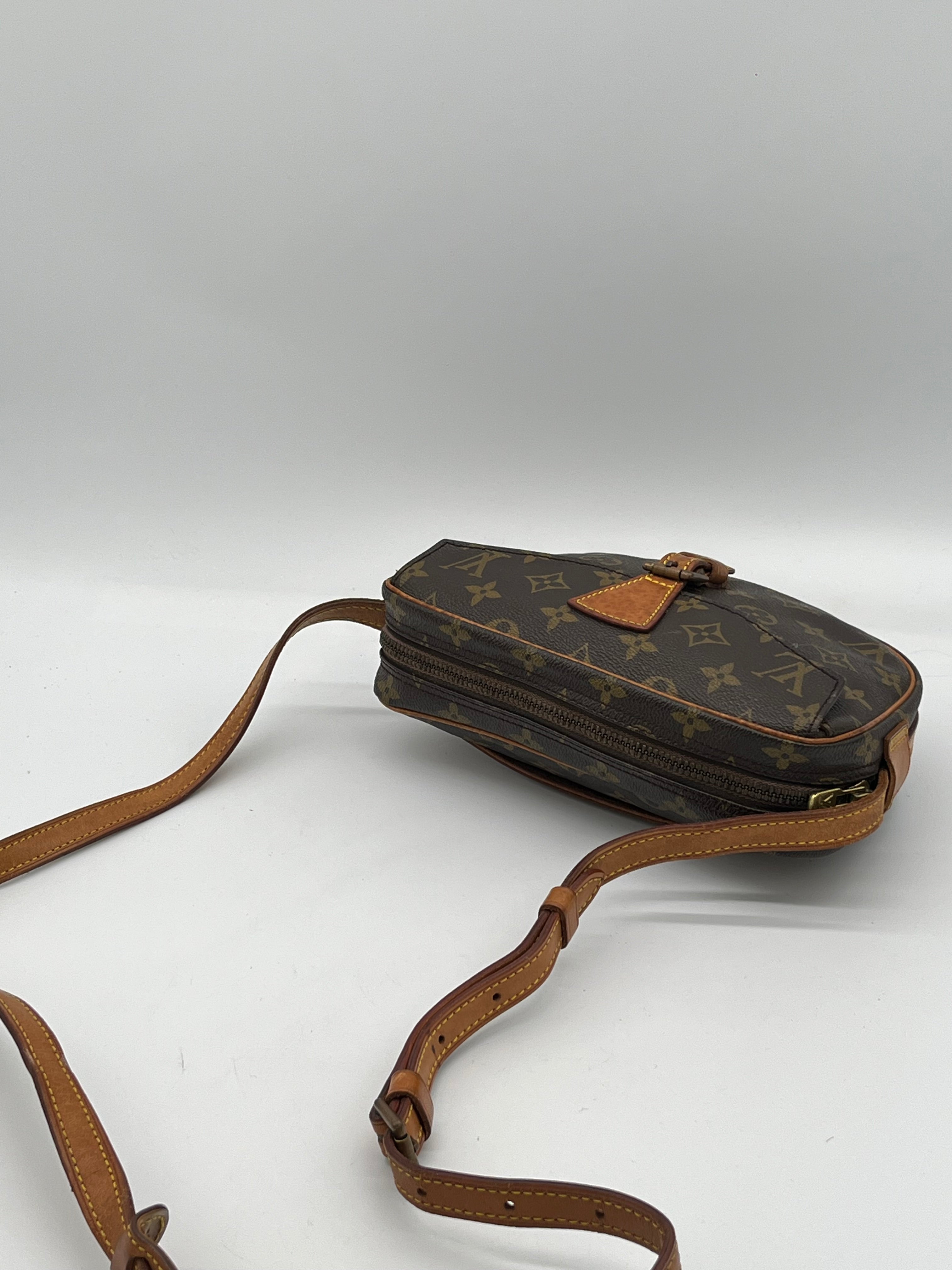 Louis Vuitton Jeune Fille PM