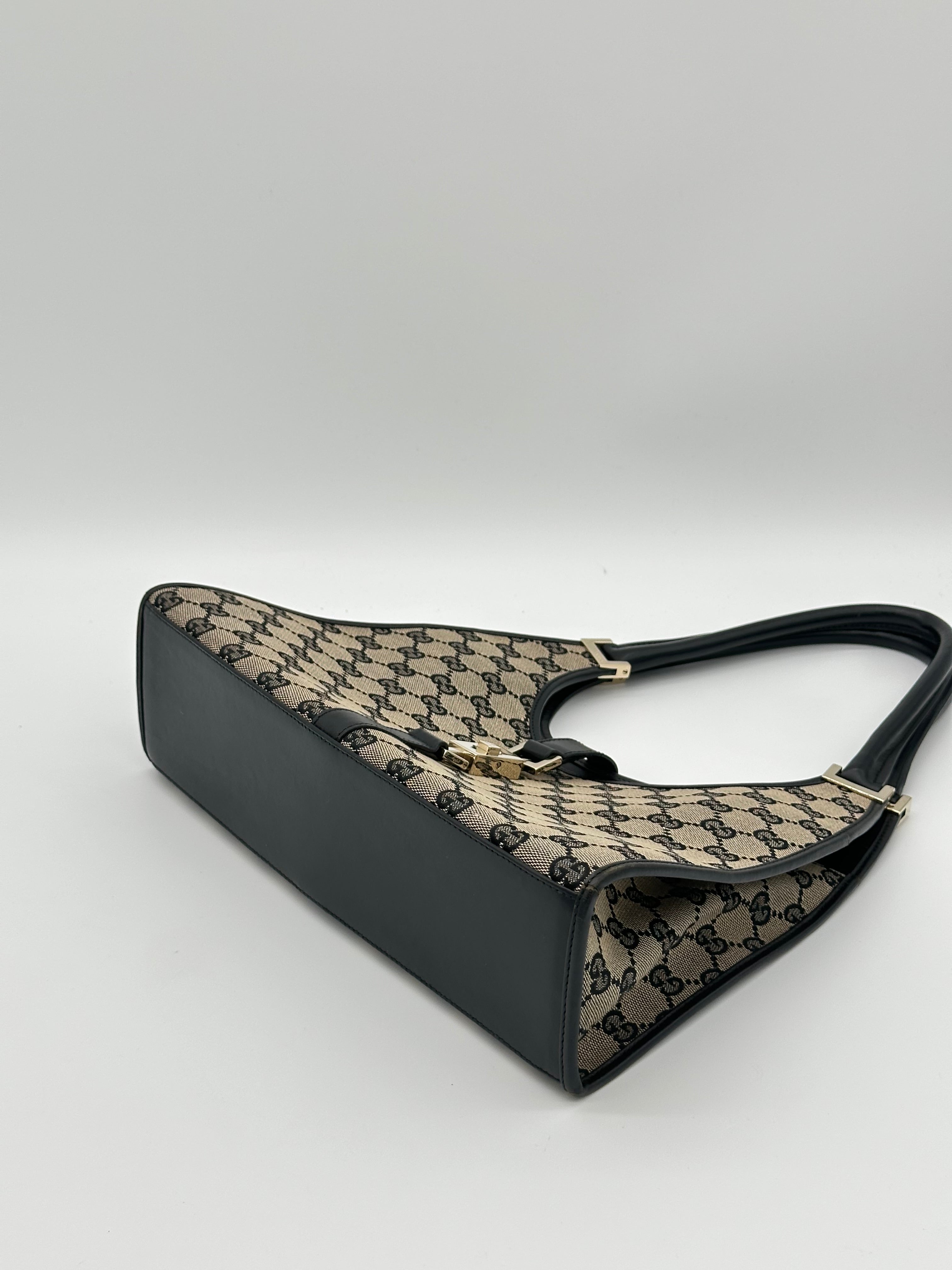 Gucci Jackie Bardot