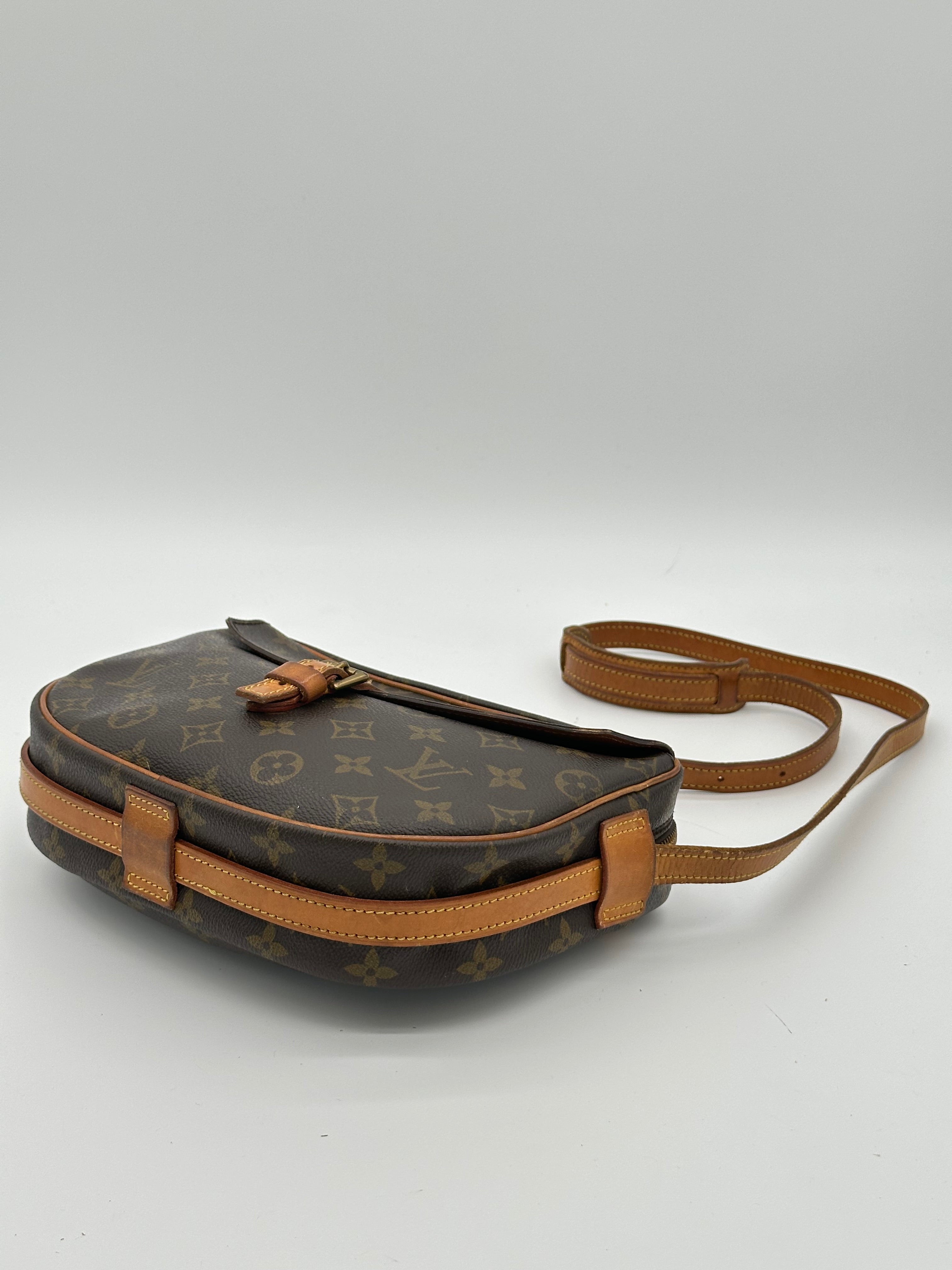 Louis Vuitton Jeune Fille MM