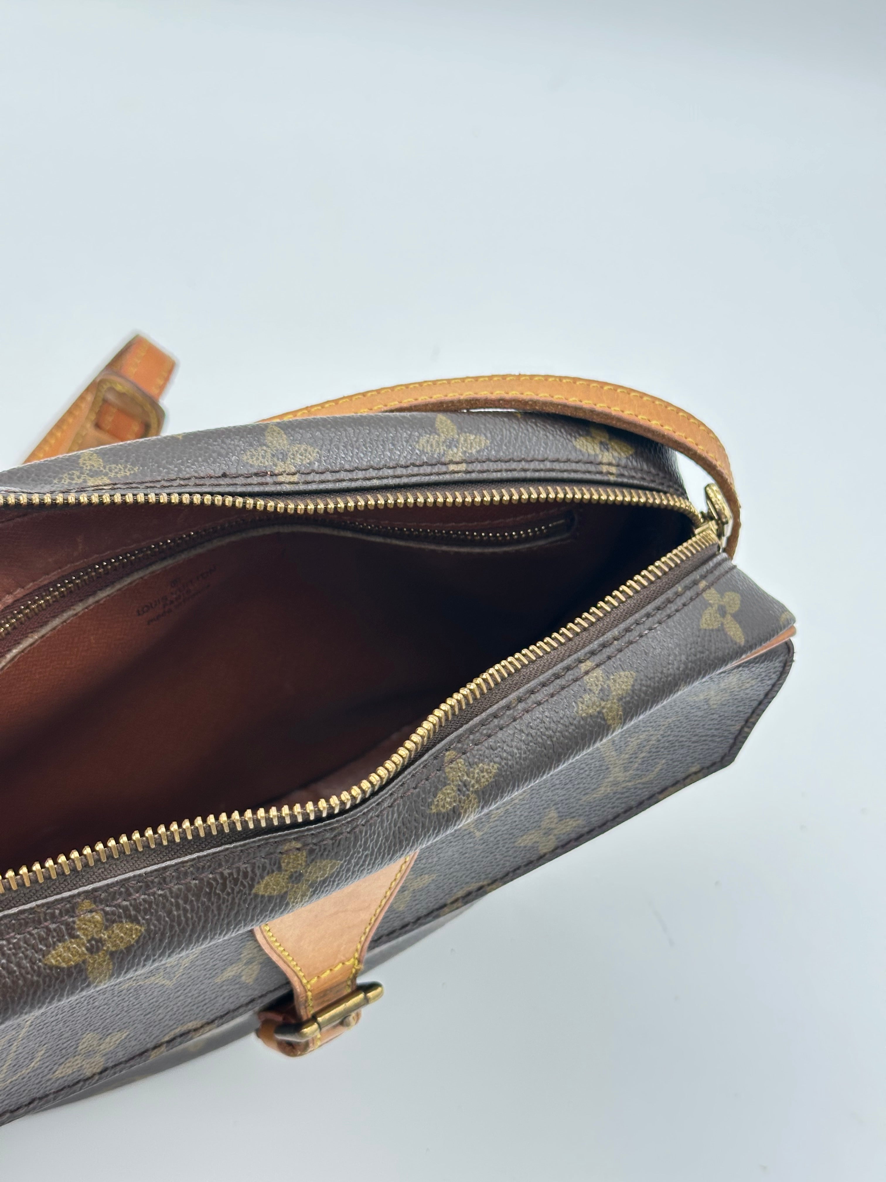 Louis Vuitton Jeune Fille MM