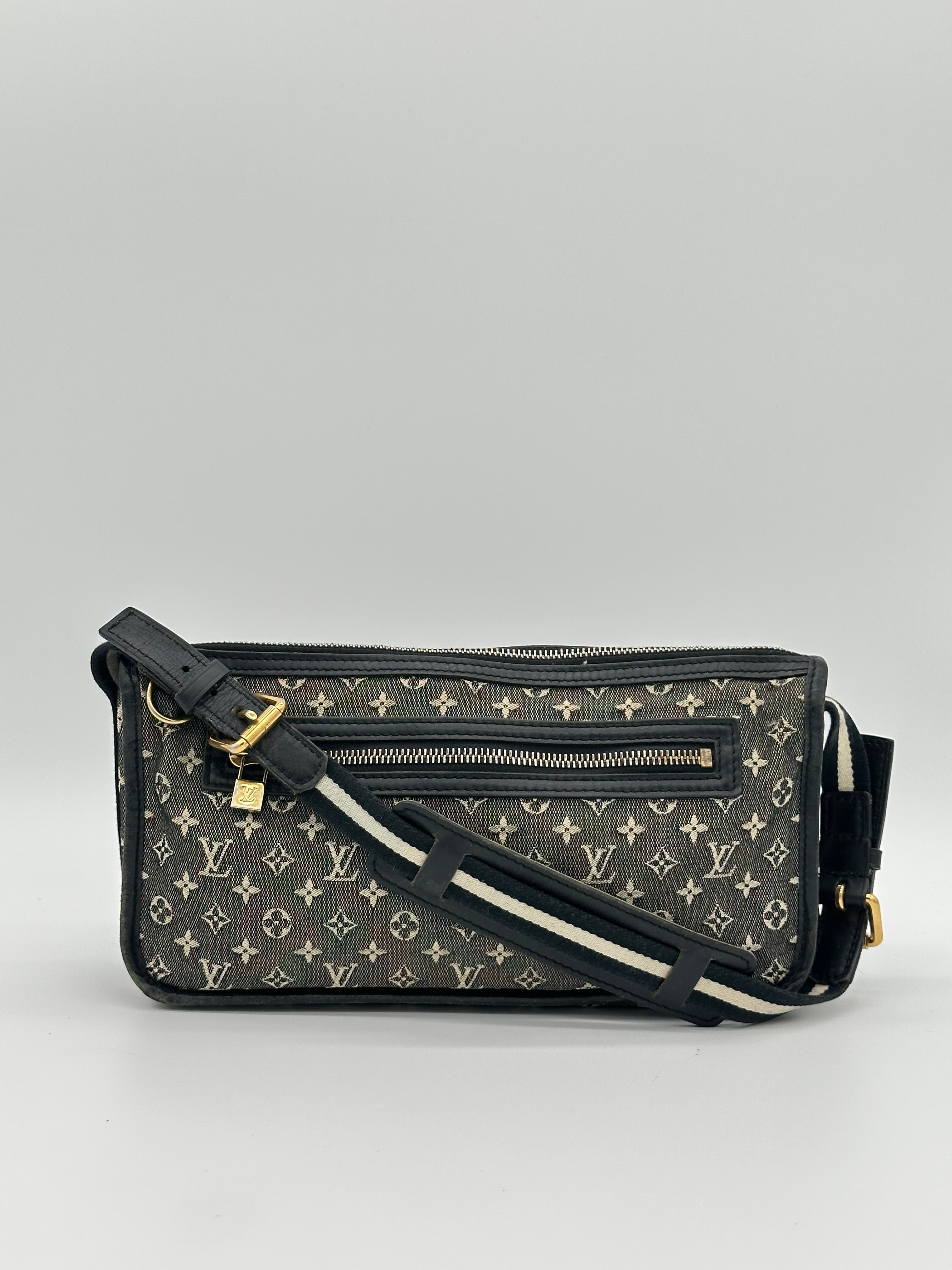 Louis Vuitton Mini Pochette Catrain