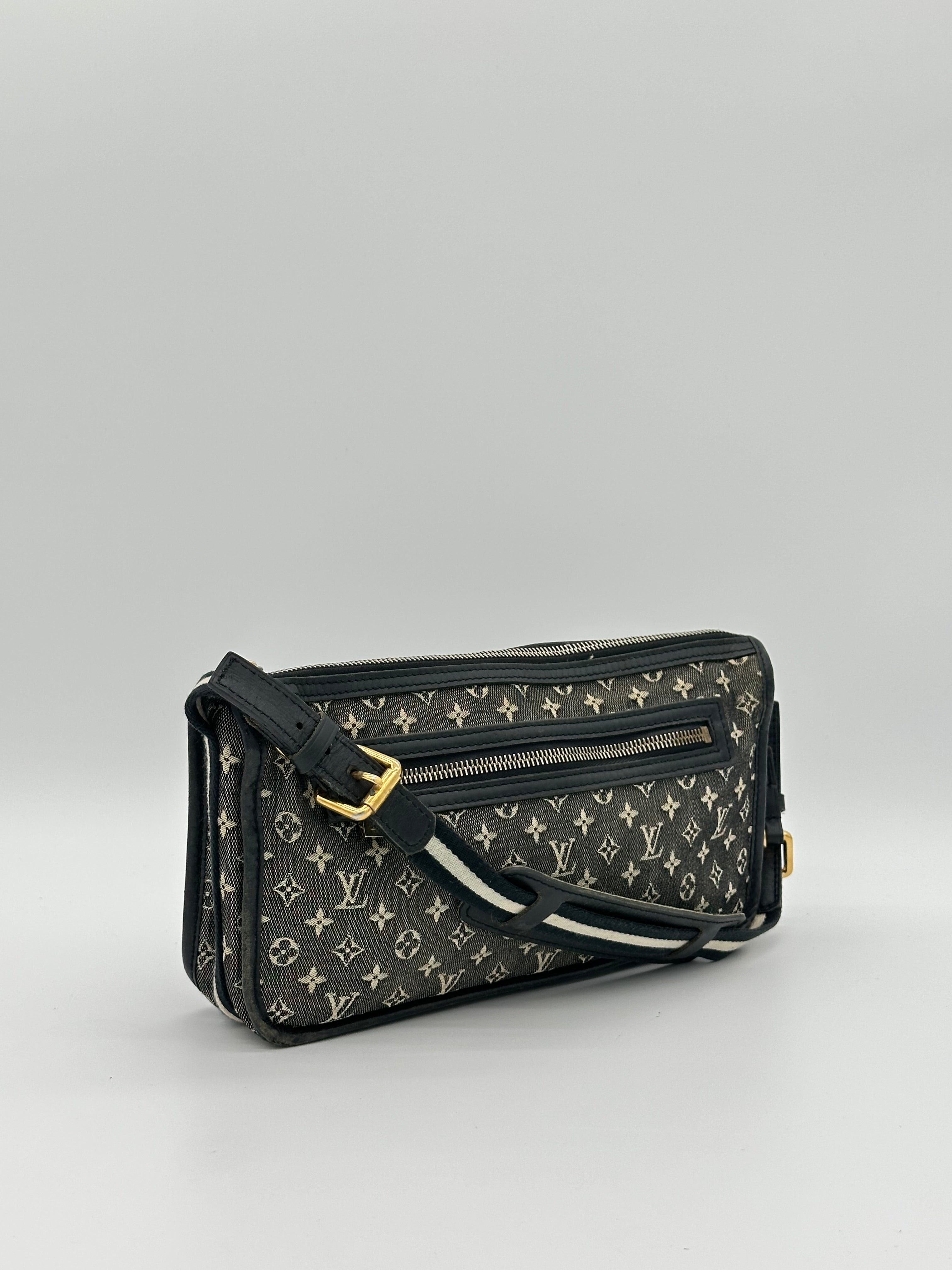 Louis Vuitton Mini Pochette Catrain