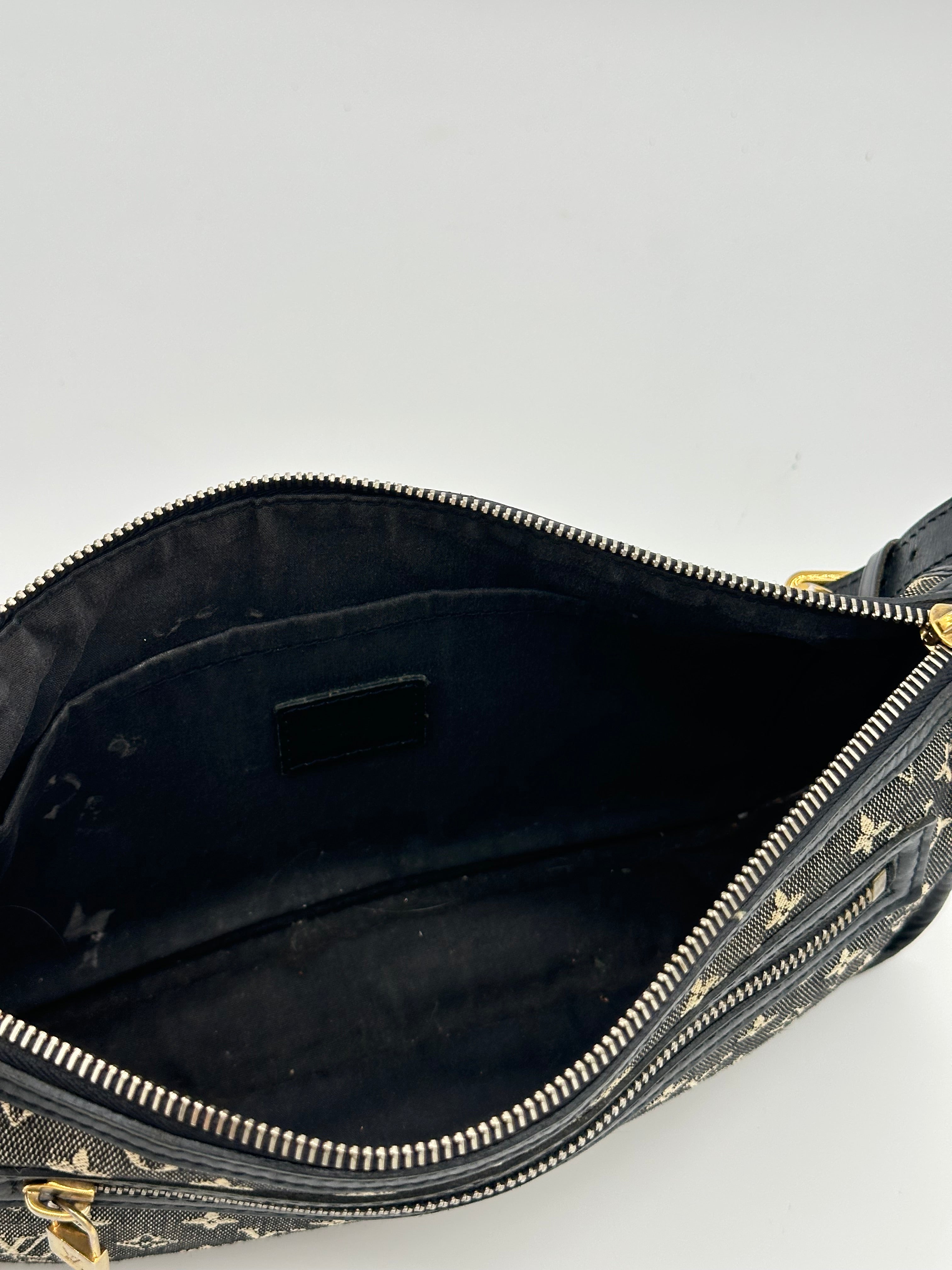 Louis Vuitton Mini Pochette Catrain