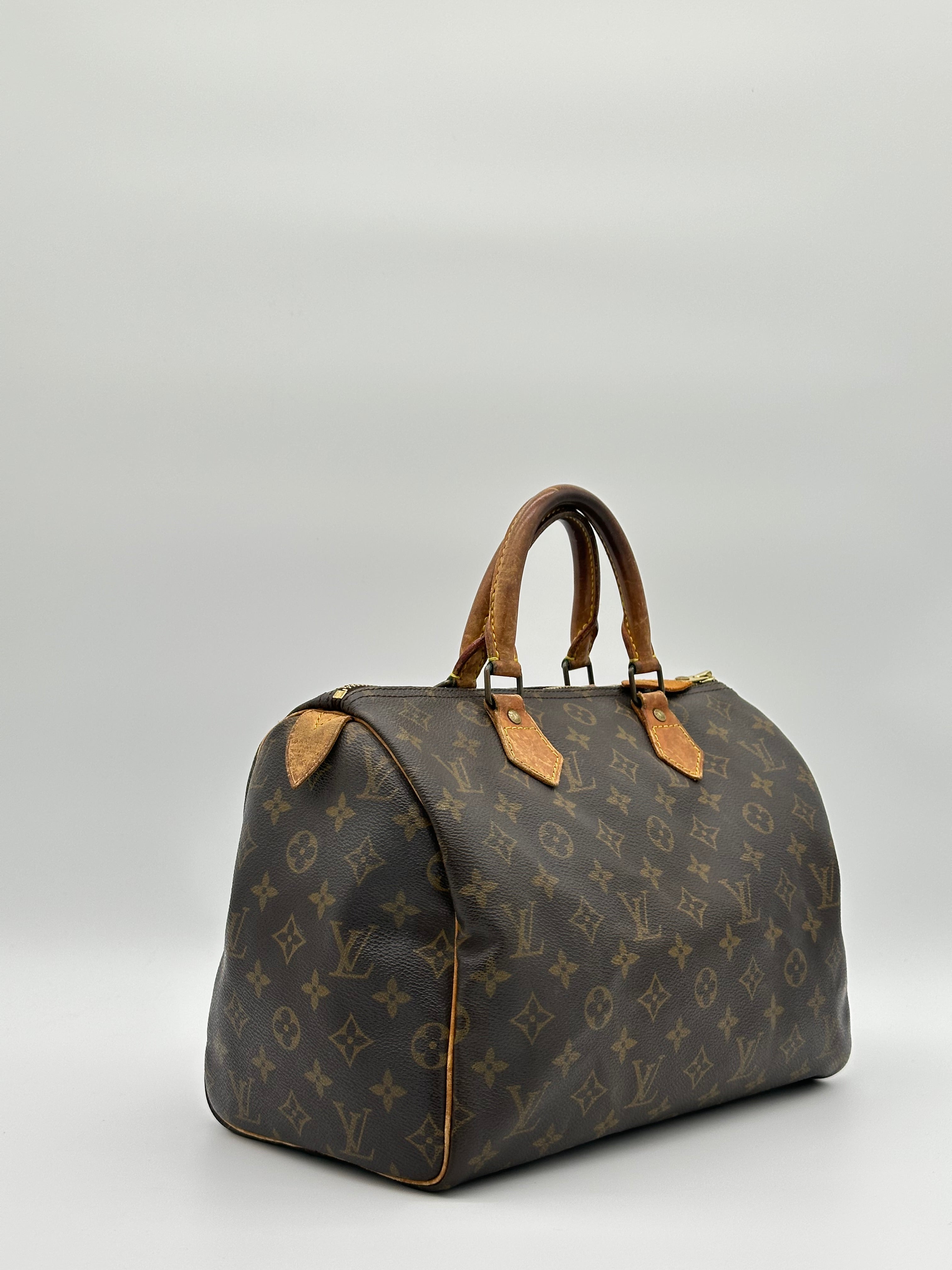 Louis Vuitton Speedy 30