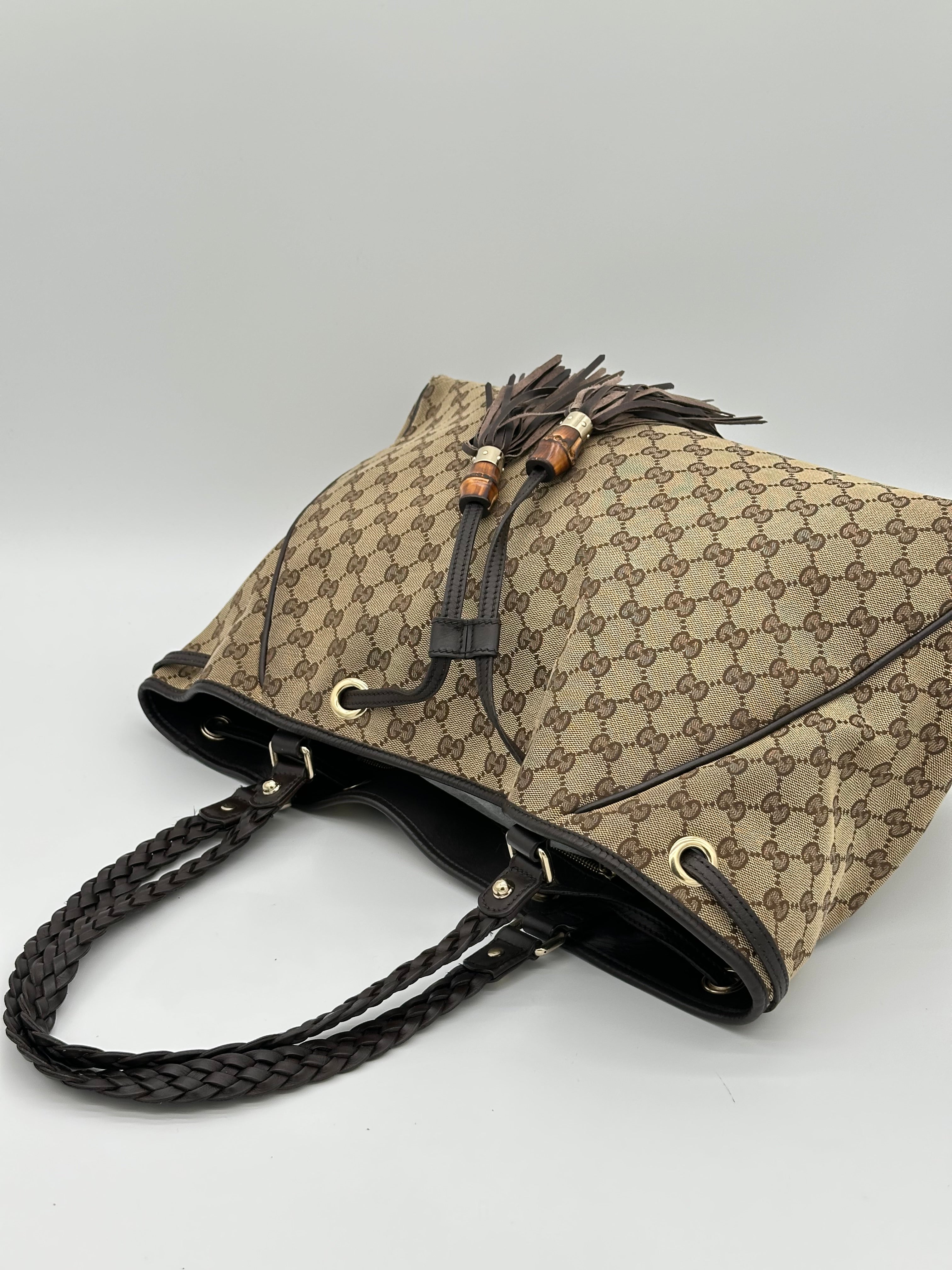 Gucci Peggy