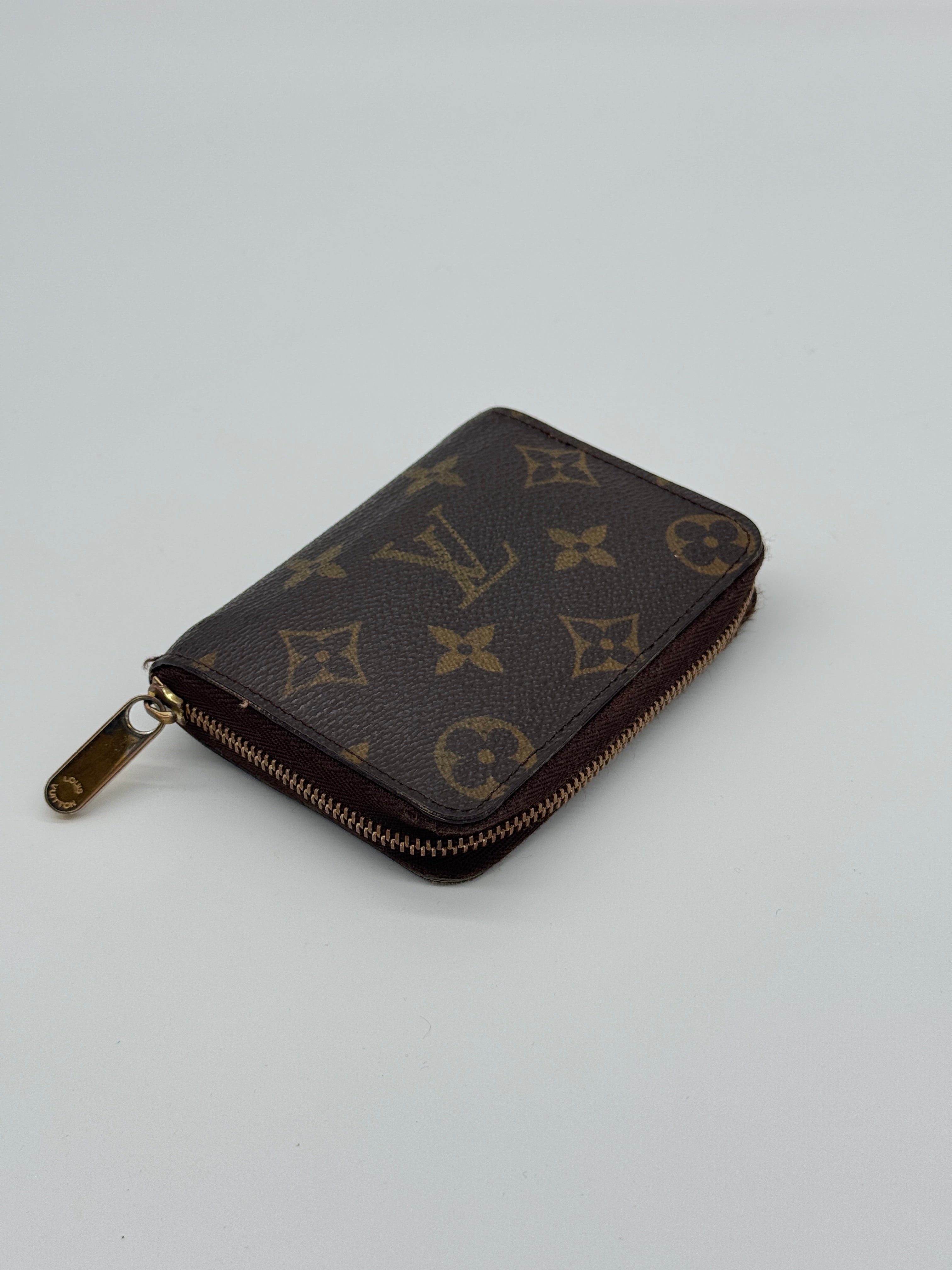 Louis Vuitton Zippy Wallet