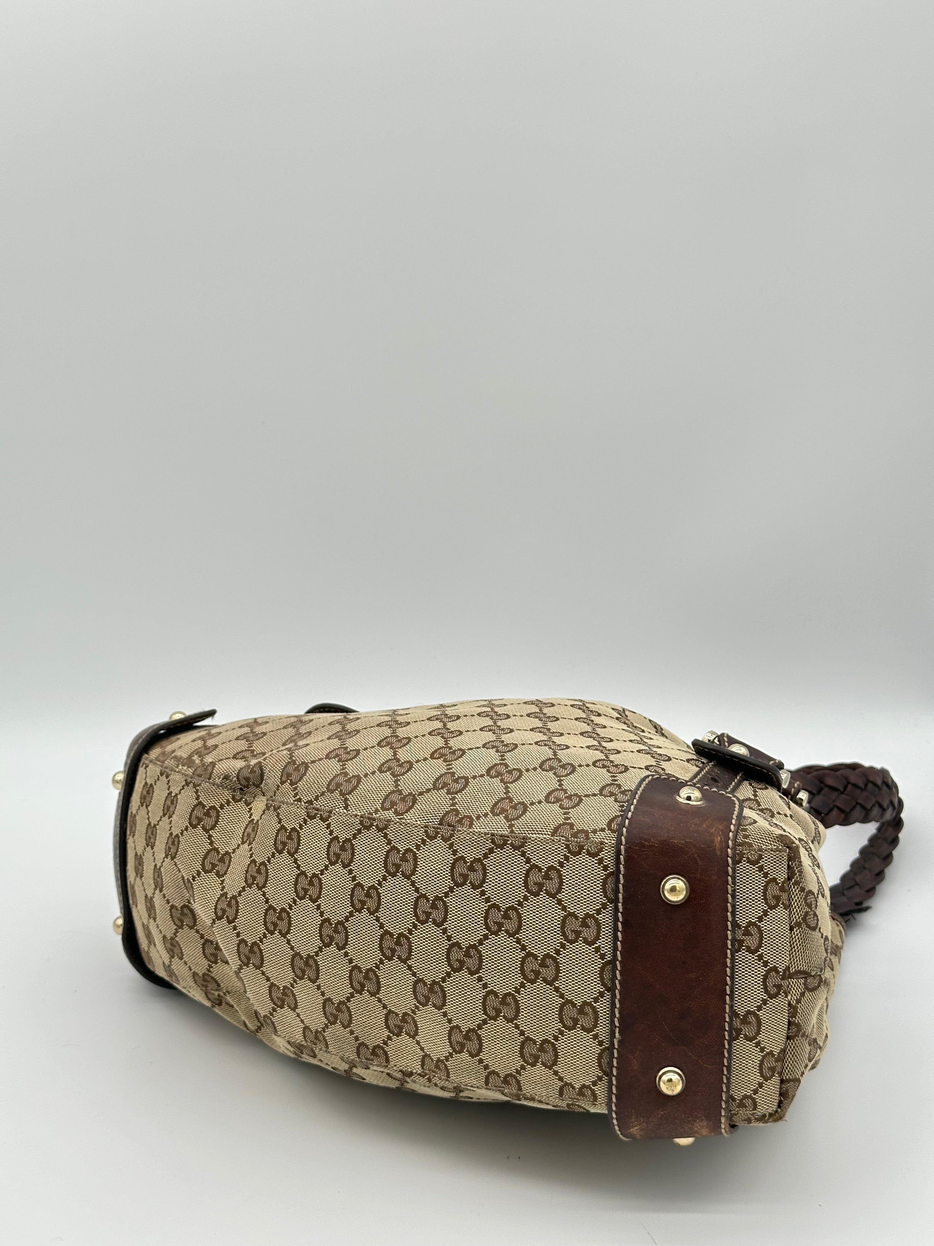 Gucci Pelham Canvas
