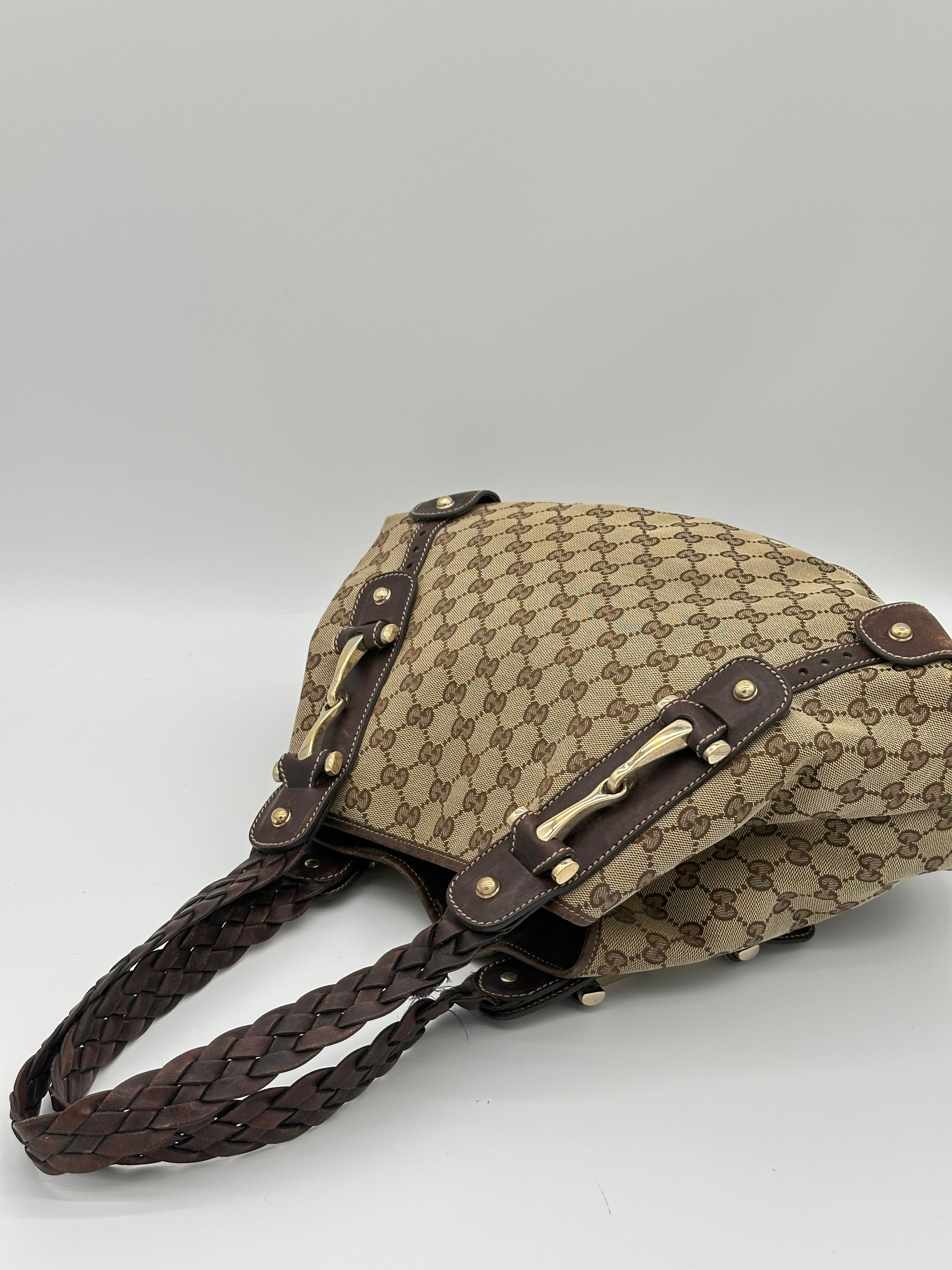 Gucci Pelham Canvas