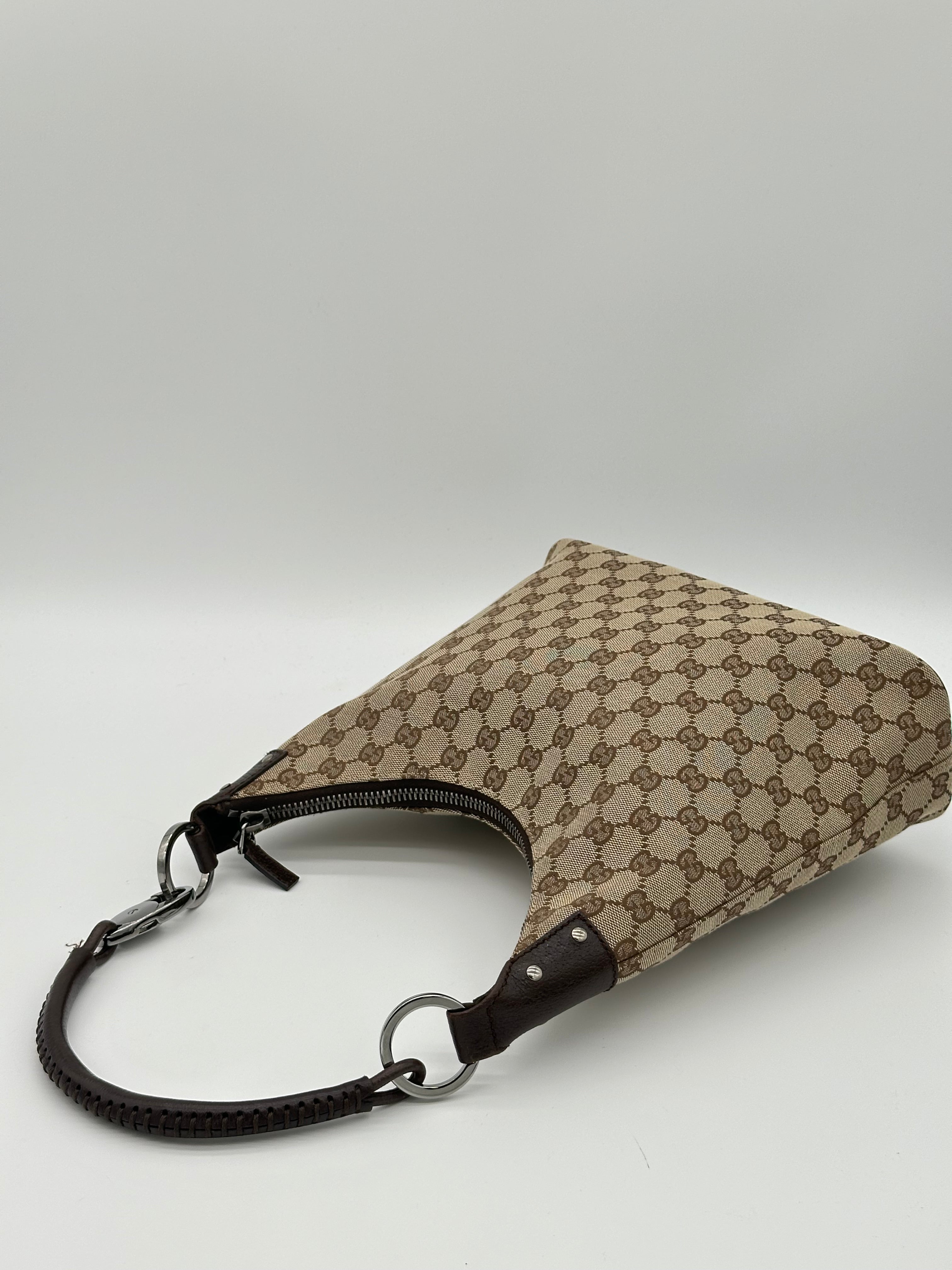 Gucci Lock Canvas
