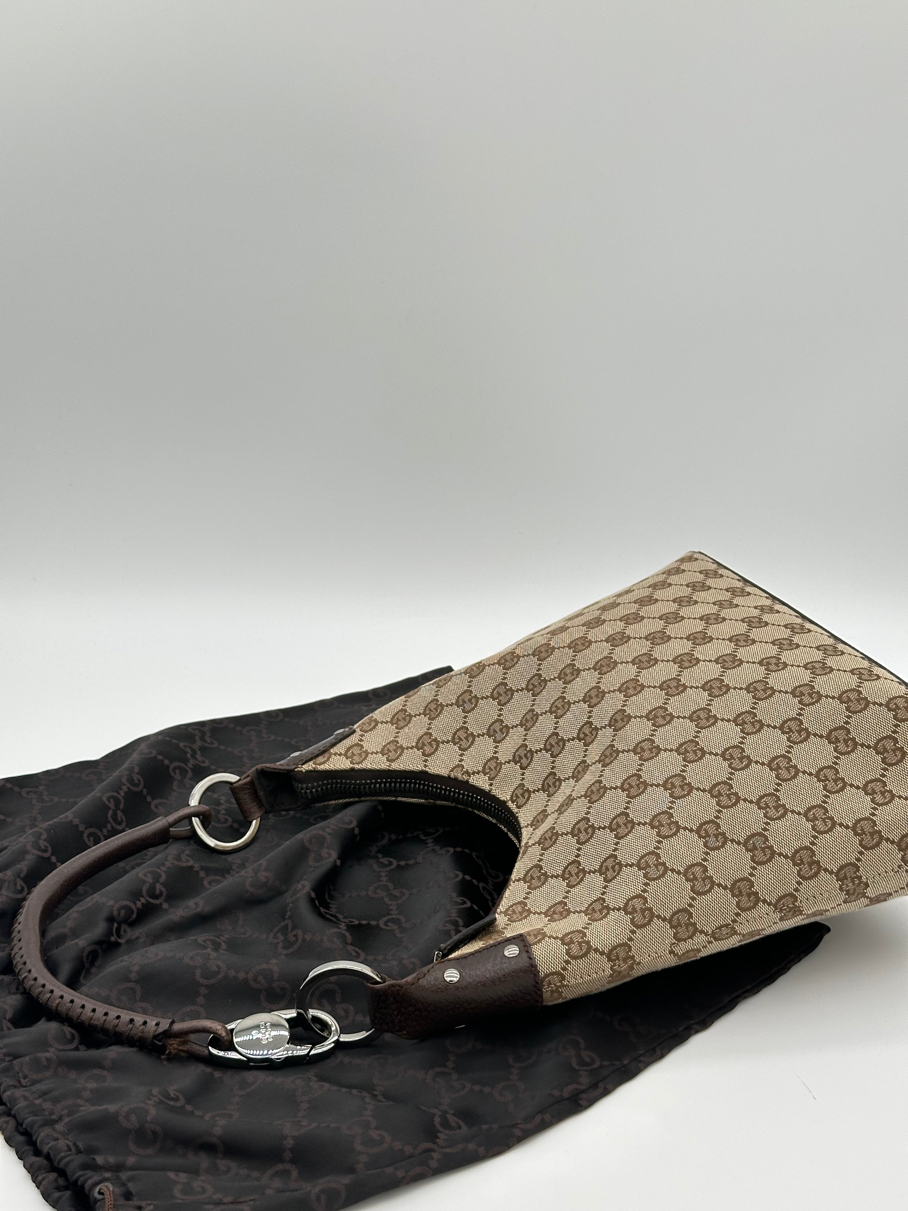 Gucci Lock Canvas