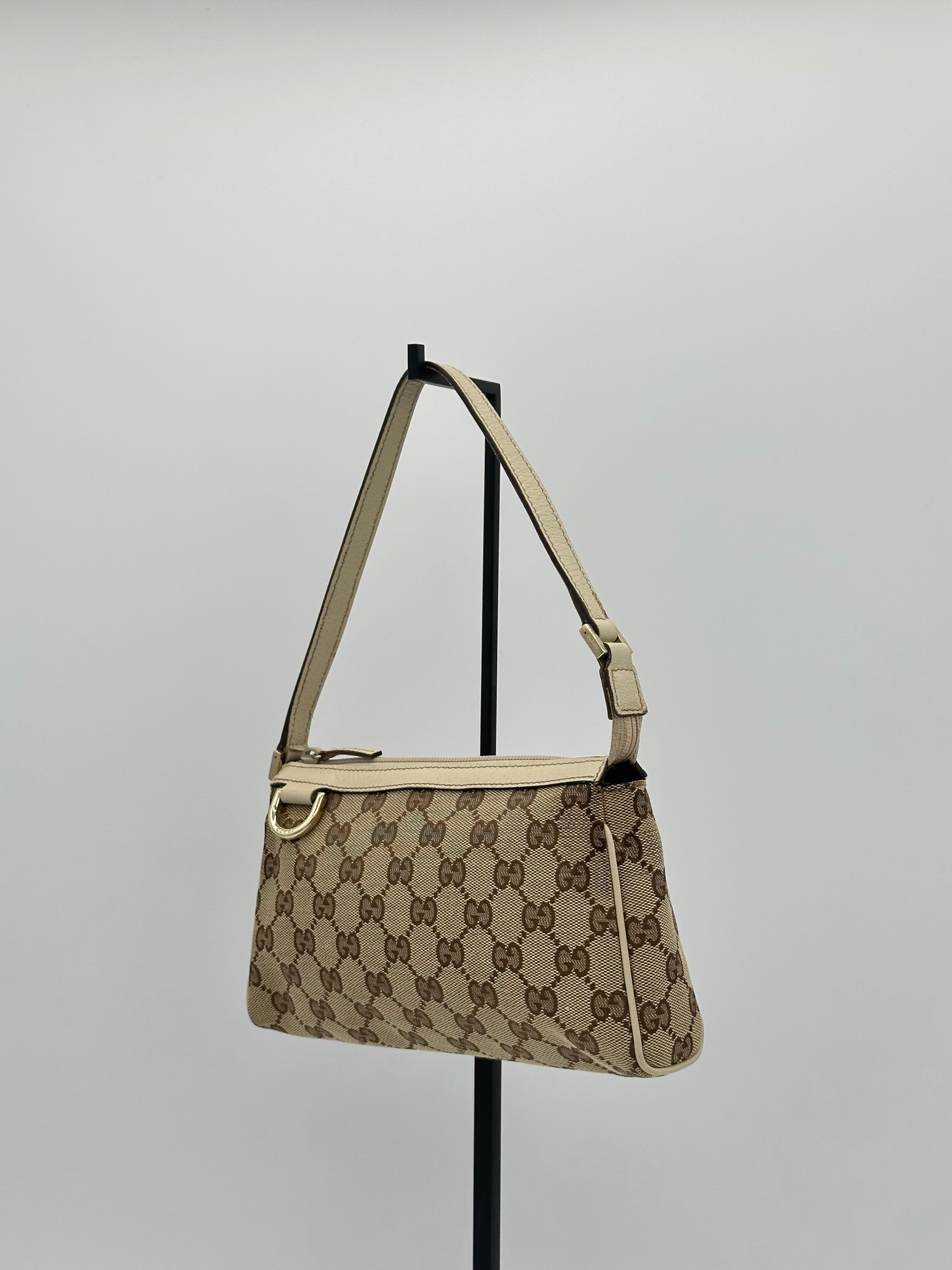 Gucci D-Ring Pochette