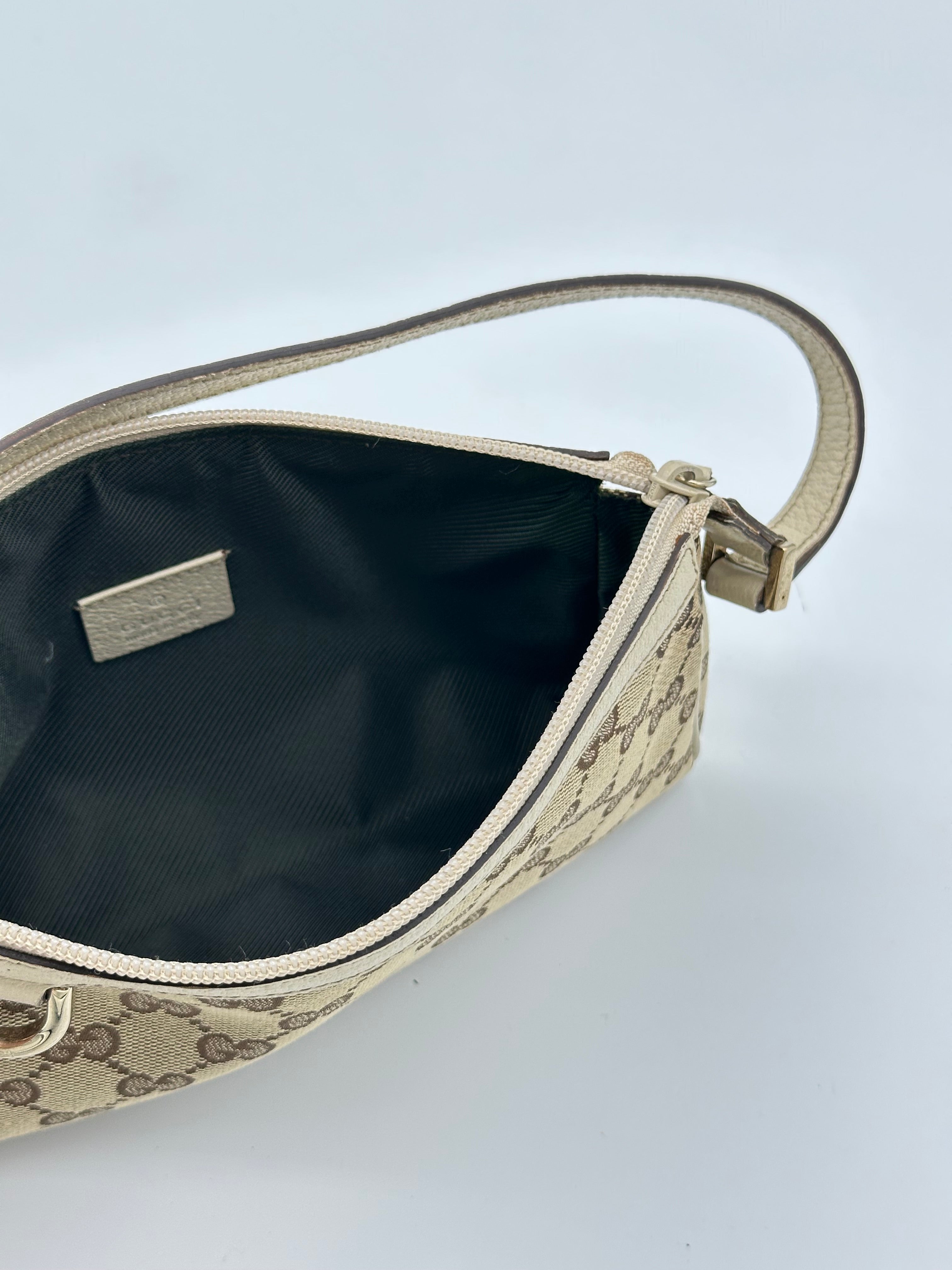 Gucci D-Ring Pochette