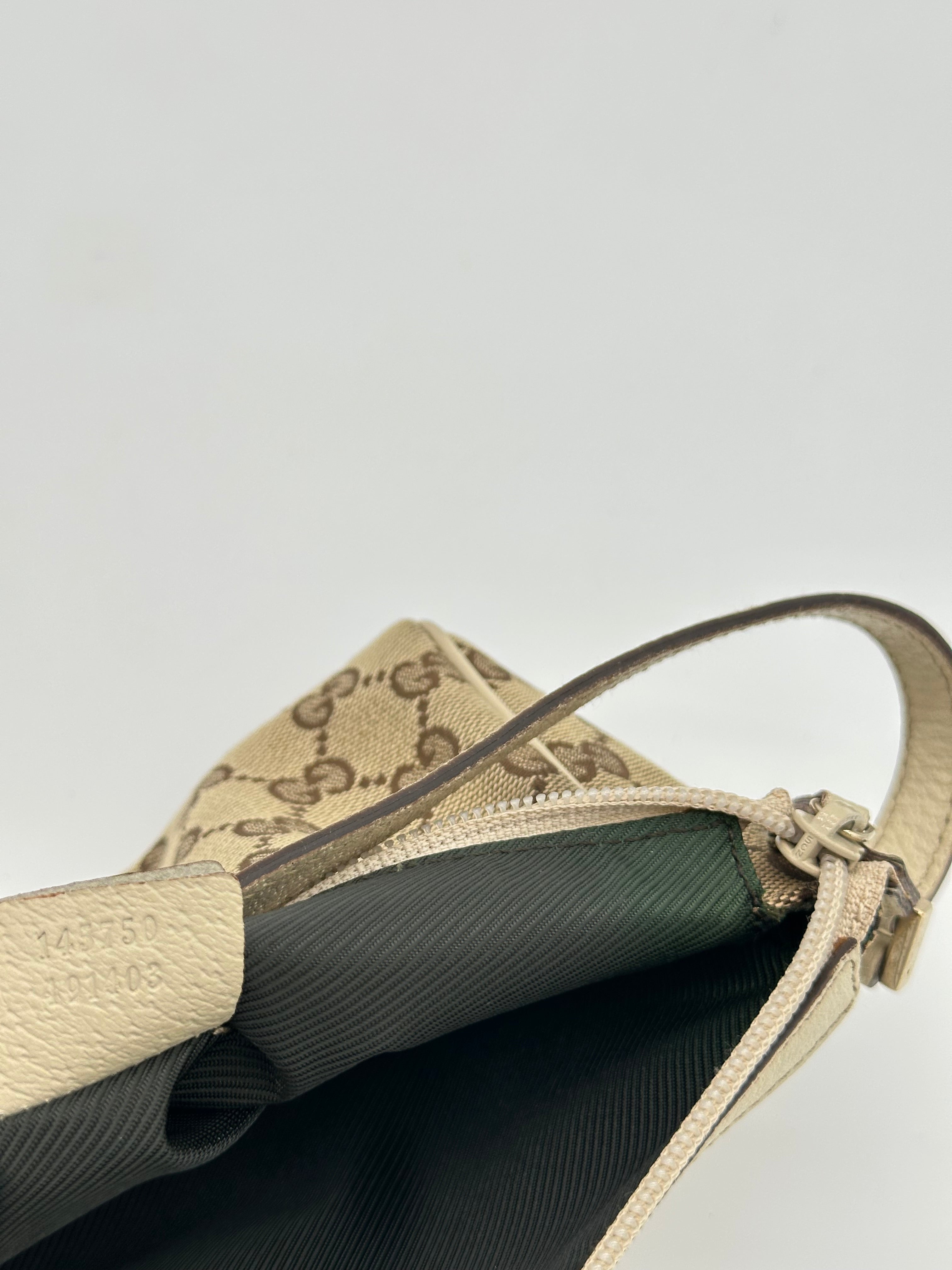 Gucci D-Ring Pochette