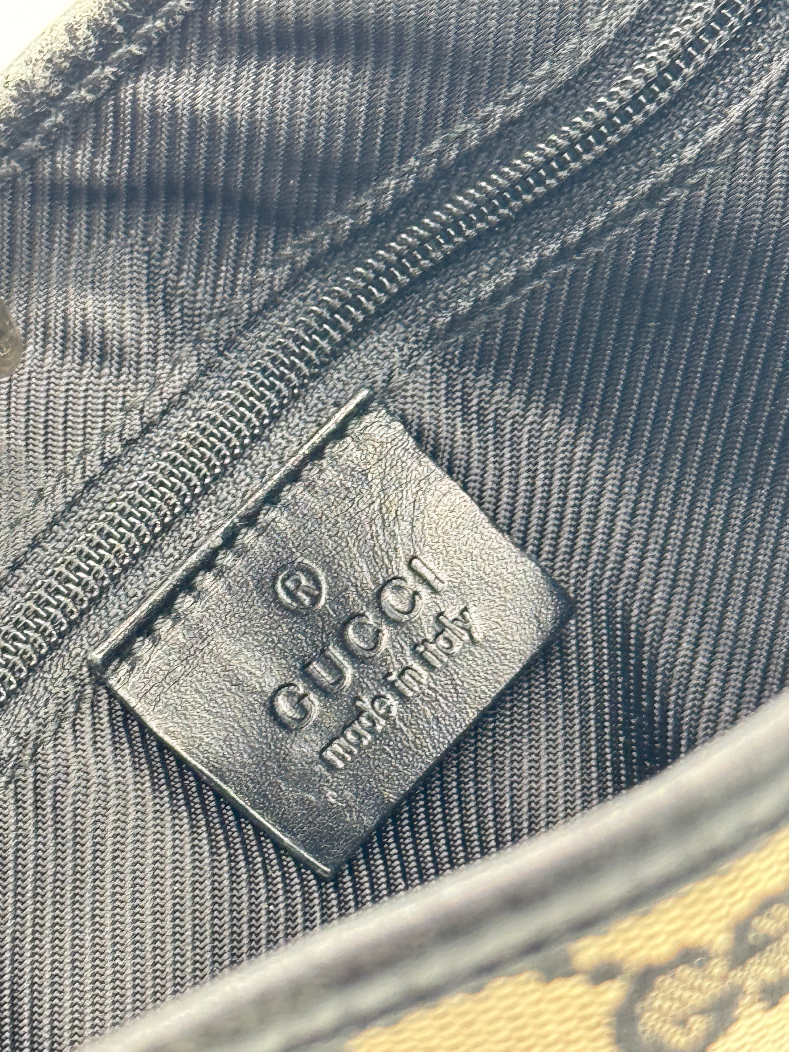 Gucci Jackie
