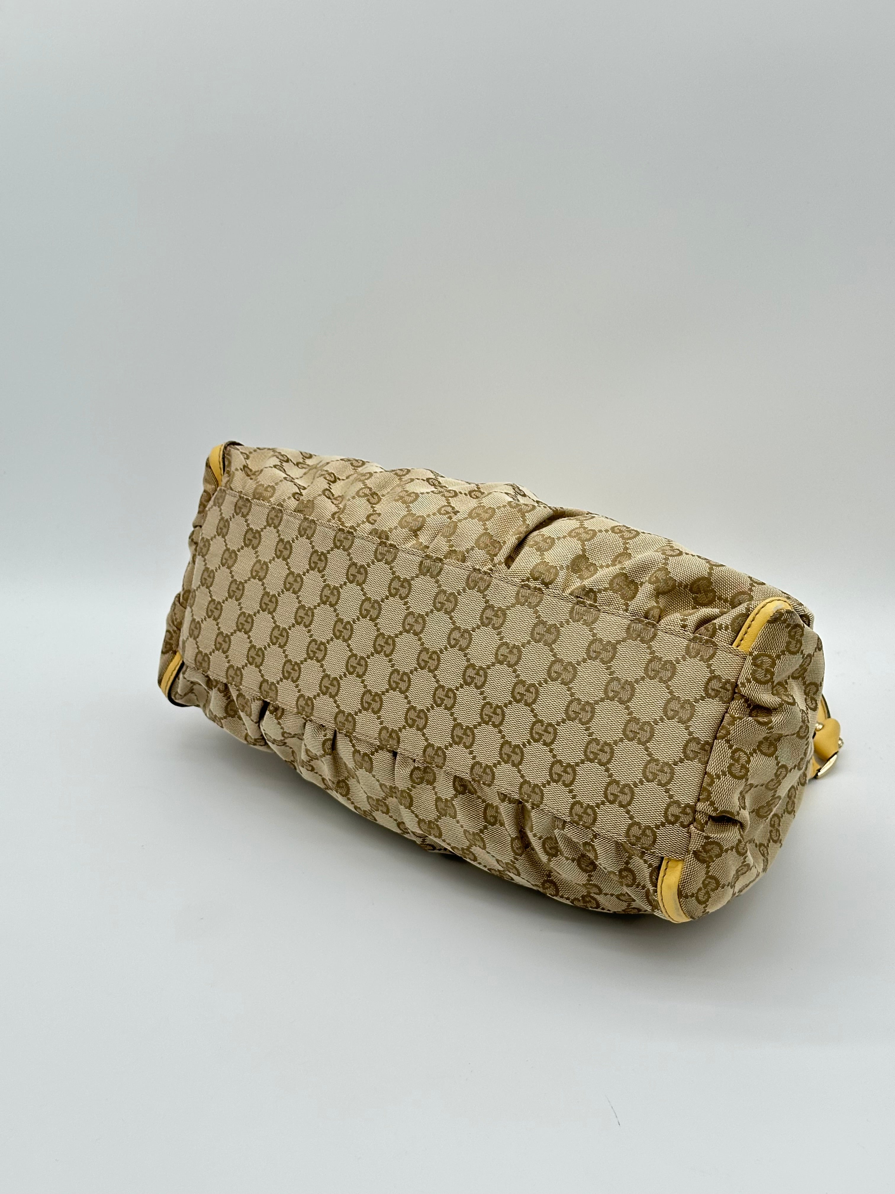 Gucci Abbey D-Ring