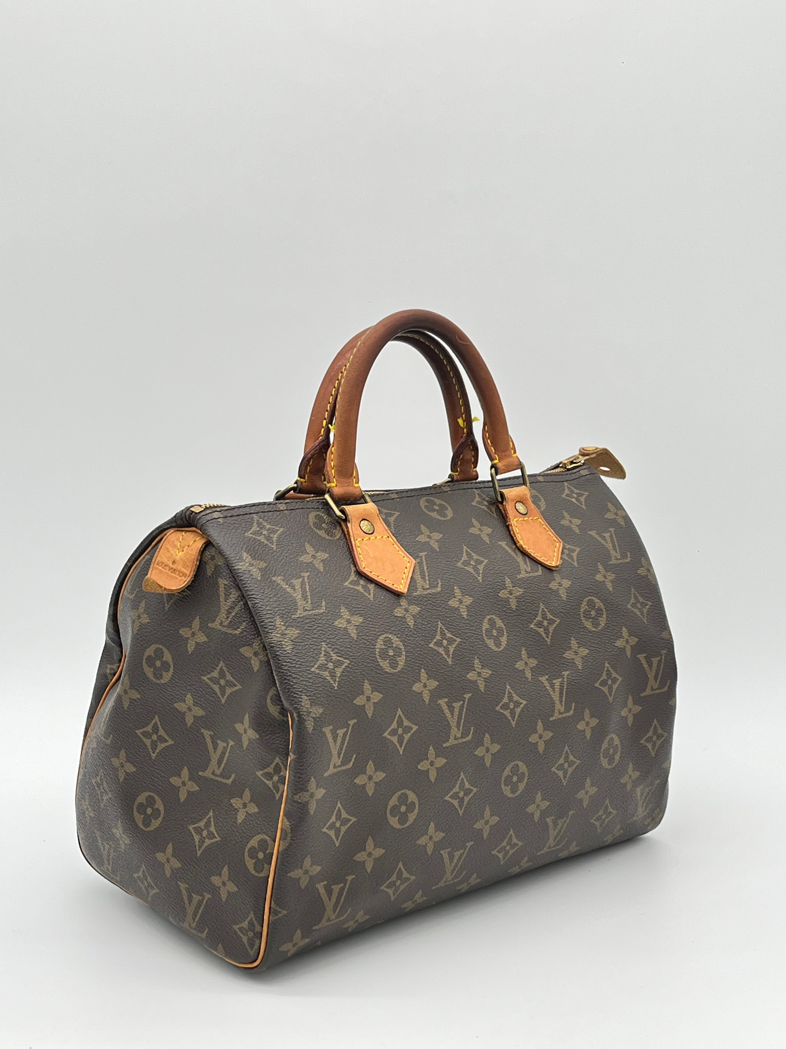 Louis Vuitton Speedy 30