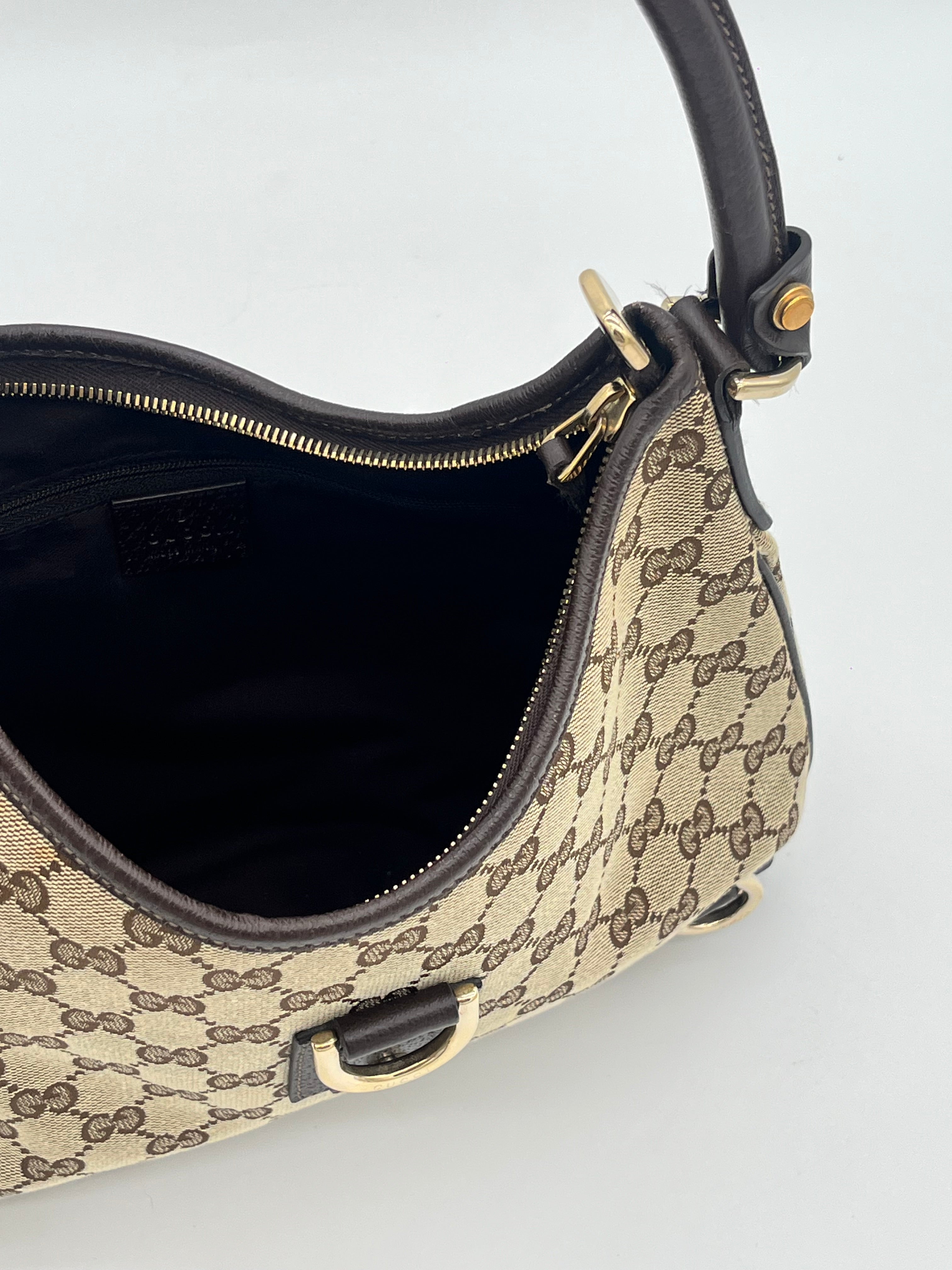 Gucci Abbey D-Ring Medium