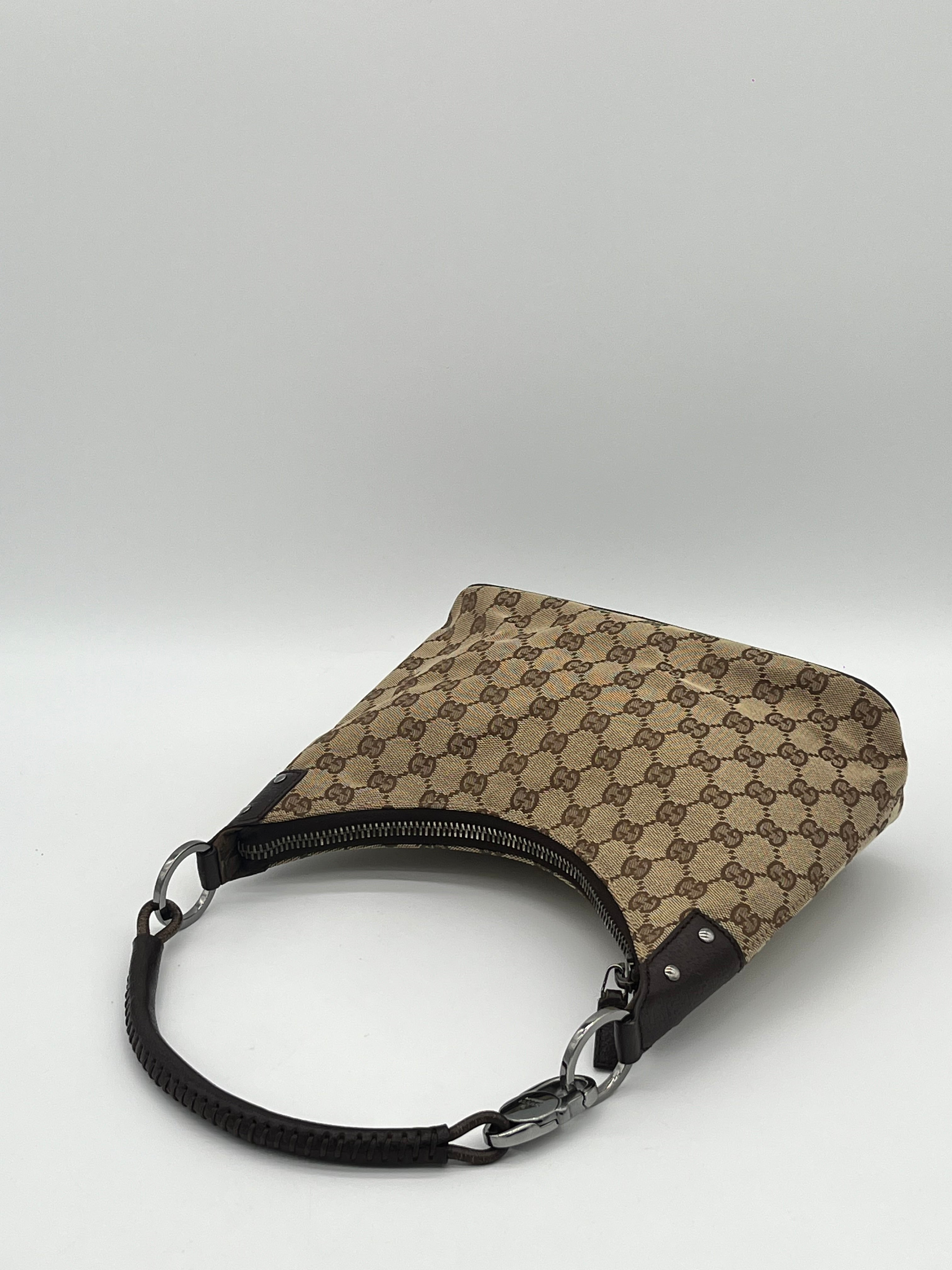 Gucci Lock Canvas