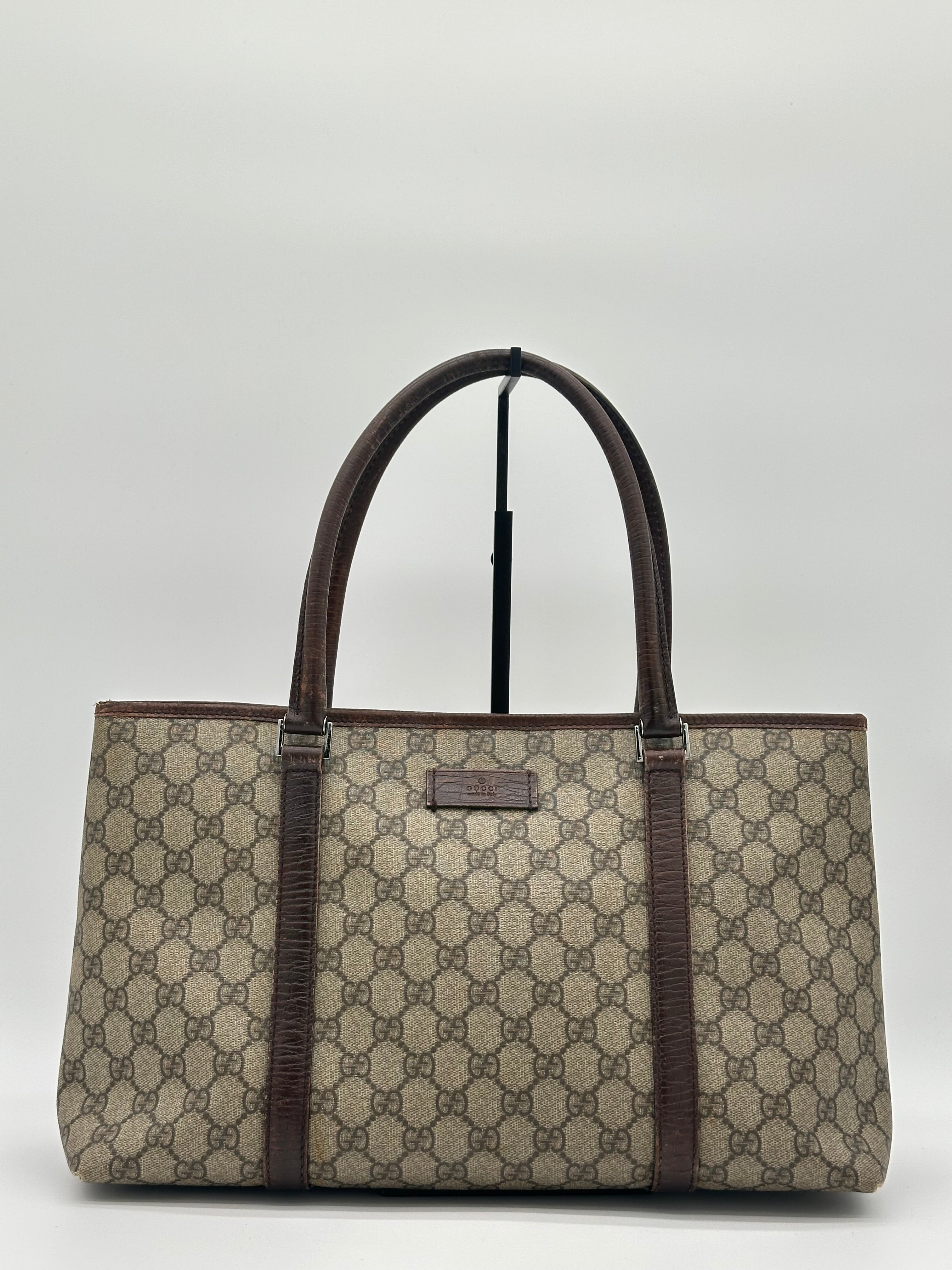 Gucci Medium Supreme Tote Bag