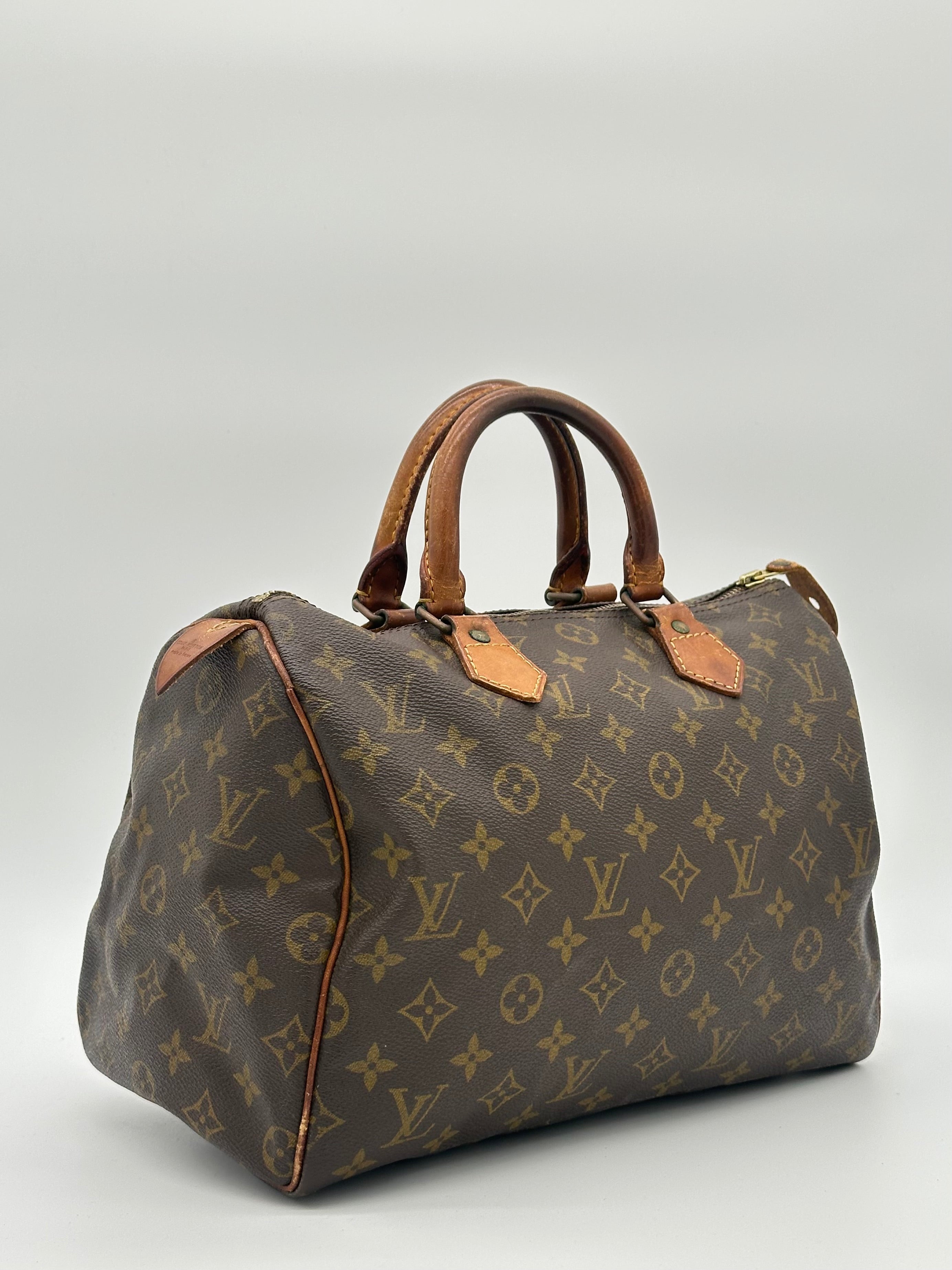 Louis Vuitton Speedy 30