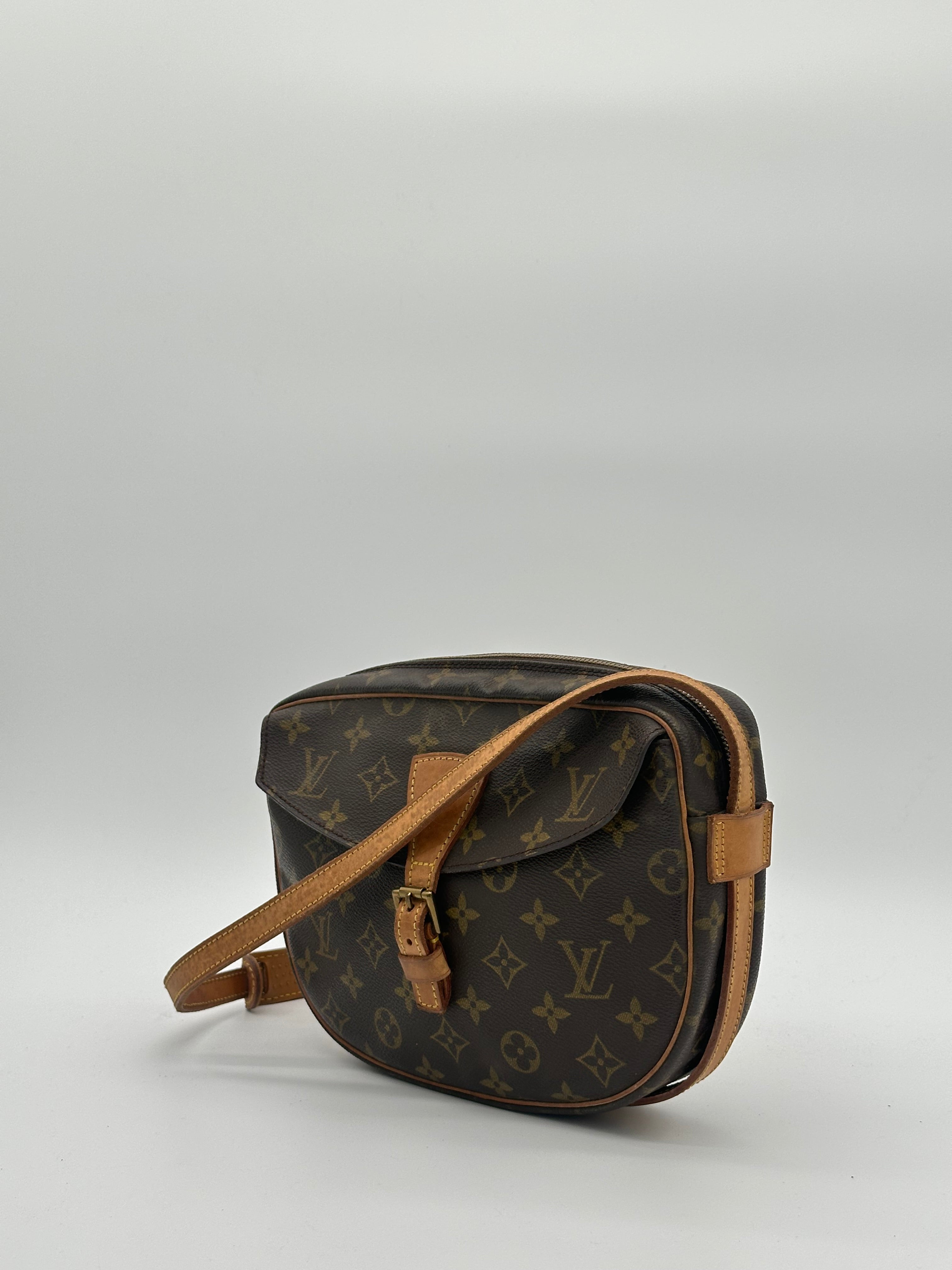 Louis Vuitton Jeune Fille MM