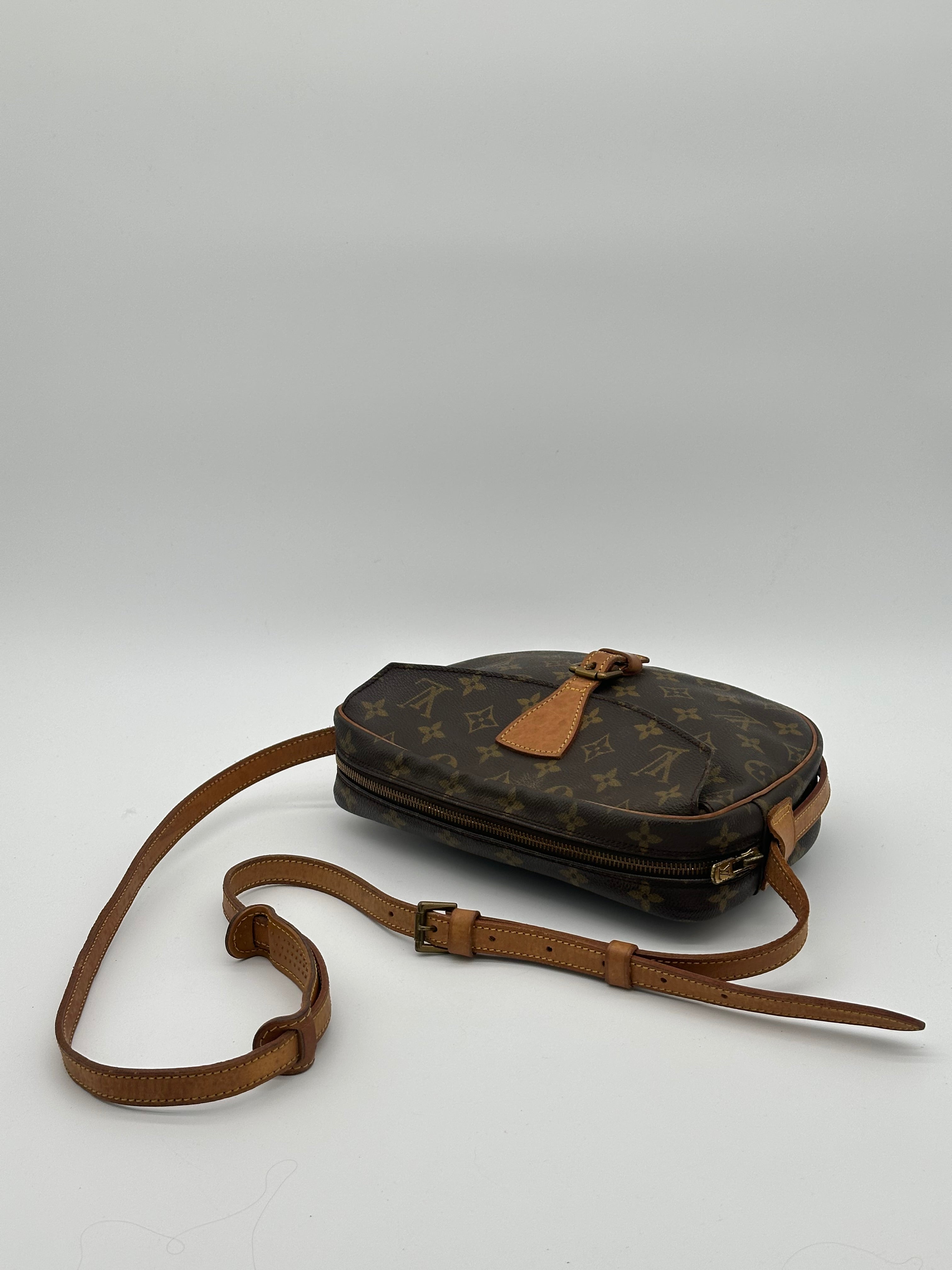 Louis Vuitton Jeune Fille MM