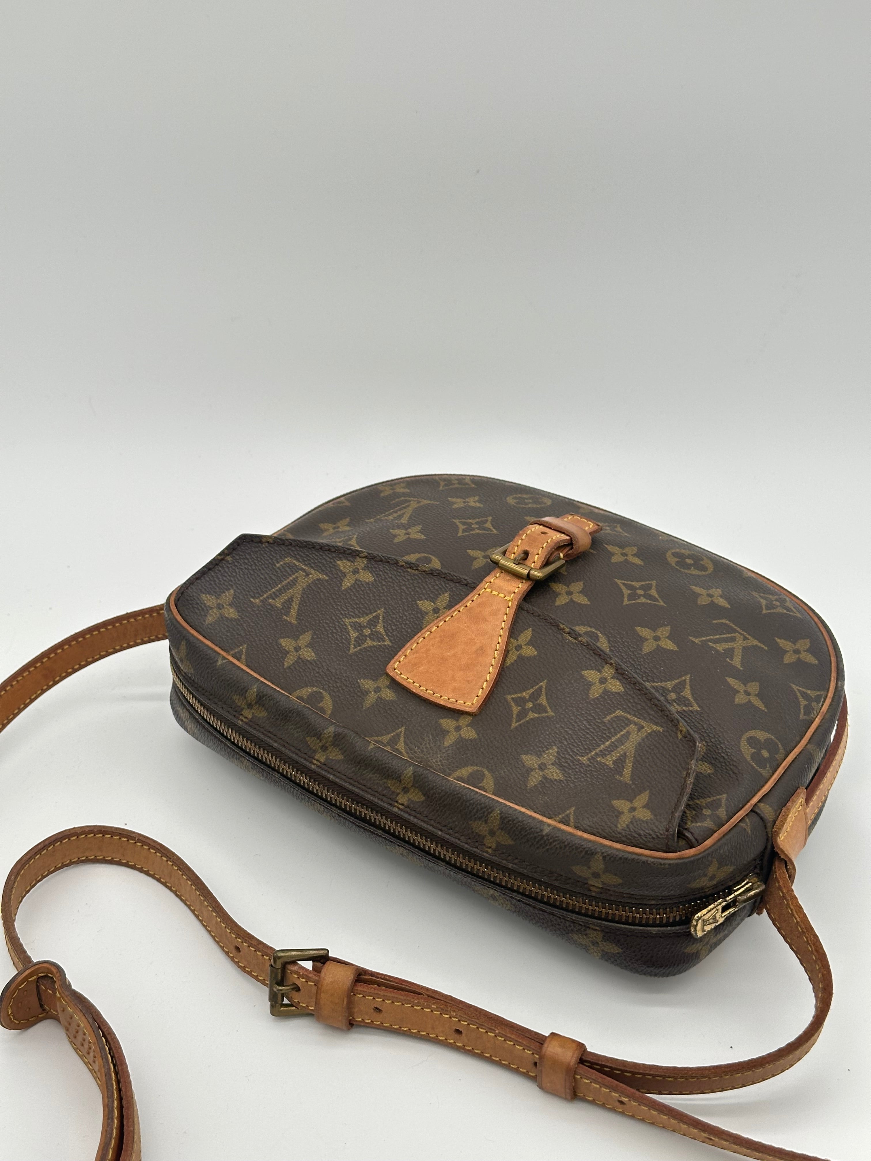 Louis Vuitton Jeune Fille MM