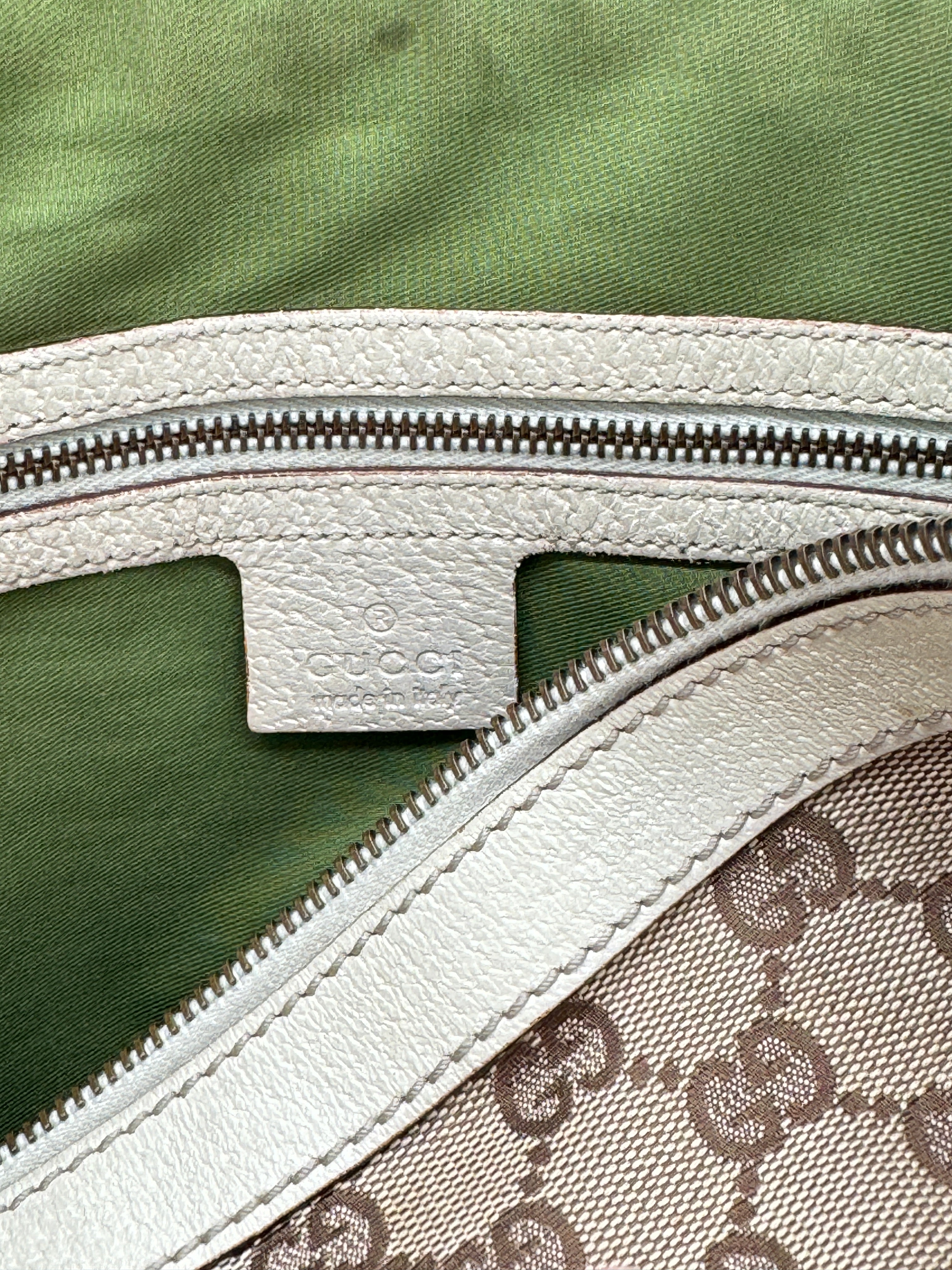 Gucci Pelham Hobo